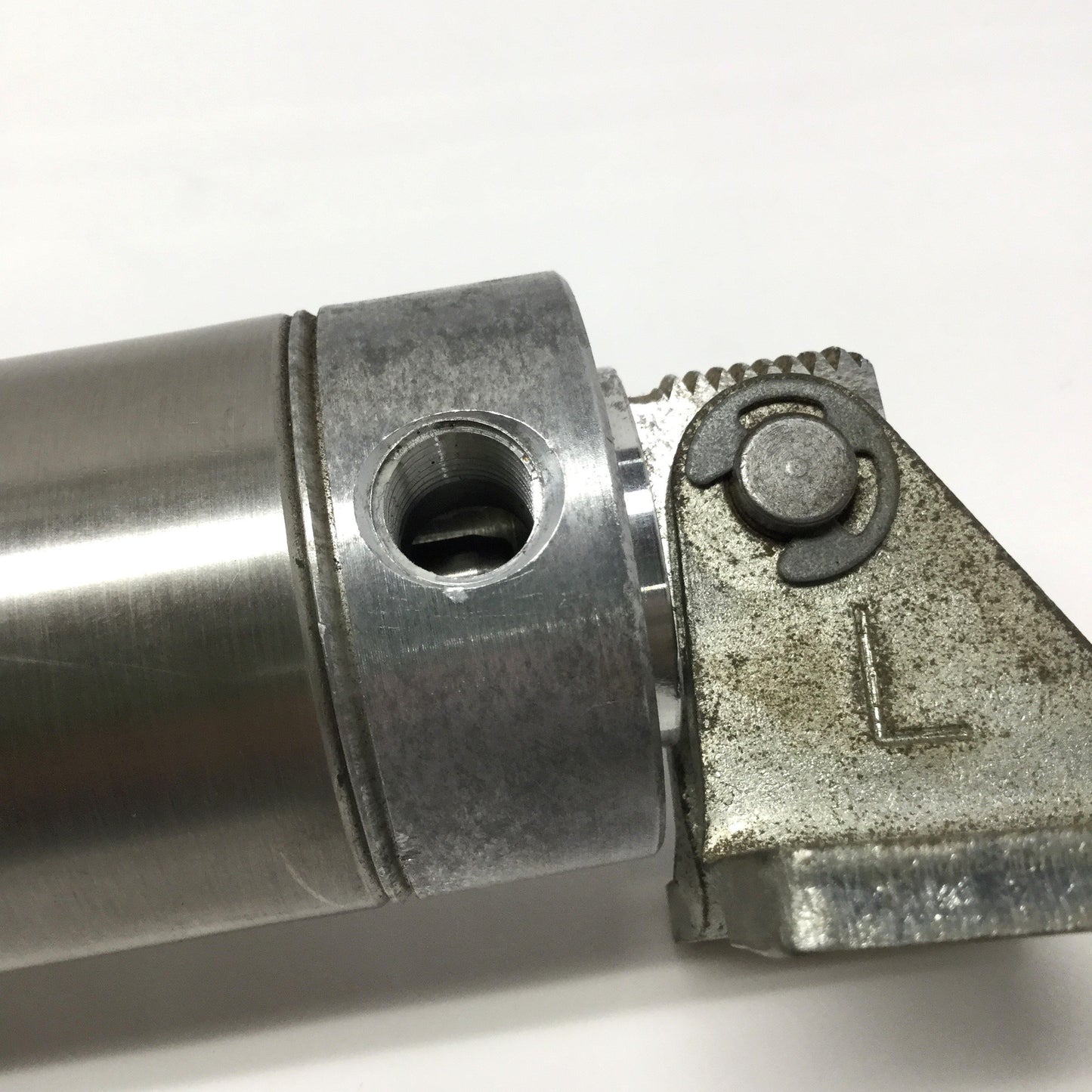 Used Bimba C-3114-DXP Double-Acting Air Cylinder Ø2" Bore, 14" Stroke, 1/4" NPT