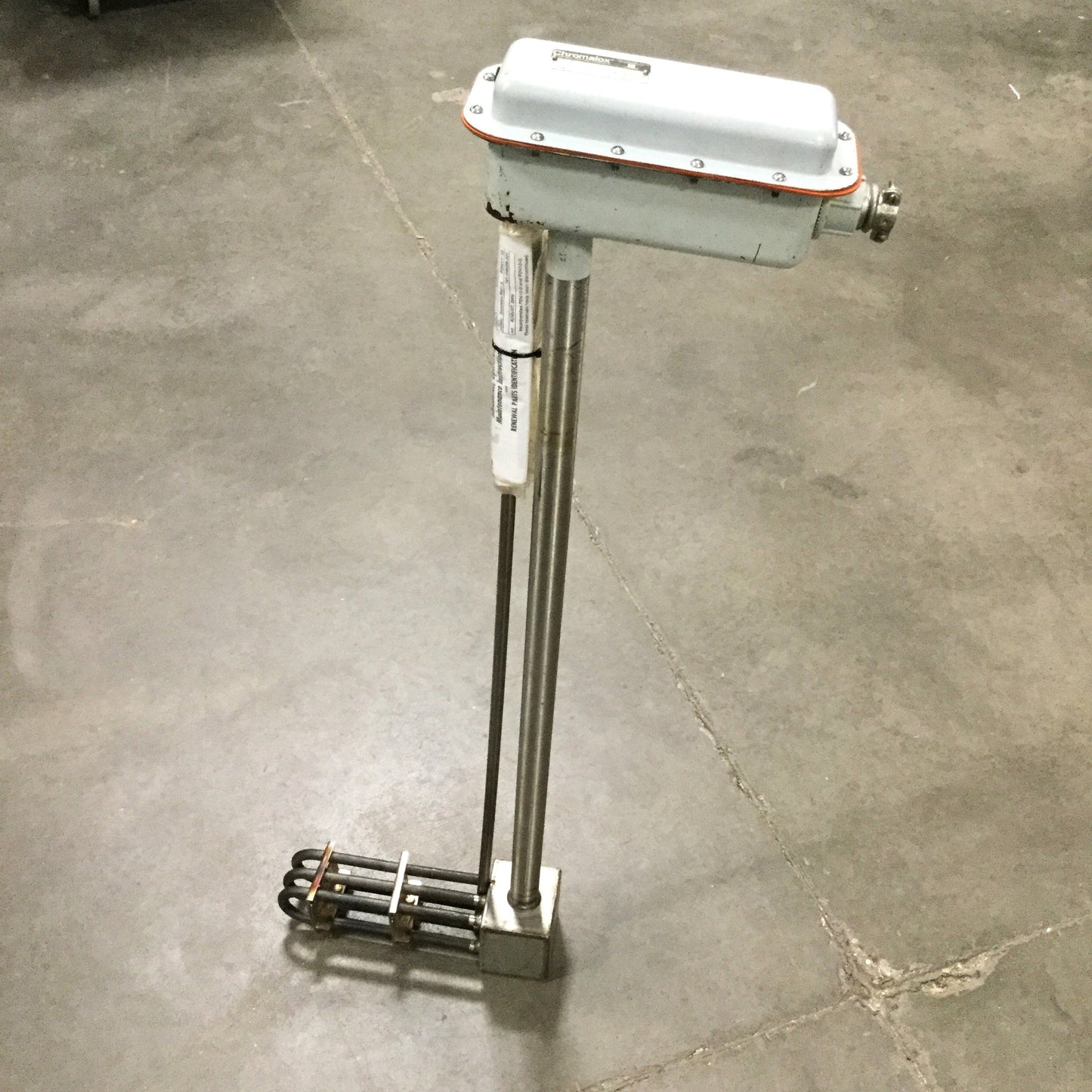 Used Chromalox TLS-330A-036 Over-the-Side Immersion Heater 3-Element 3000W 240VAC 3PH