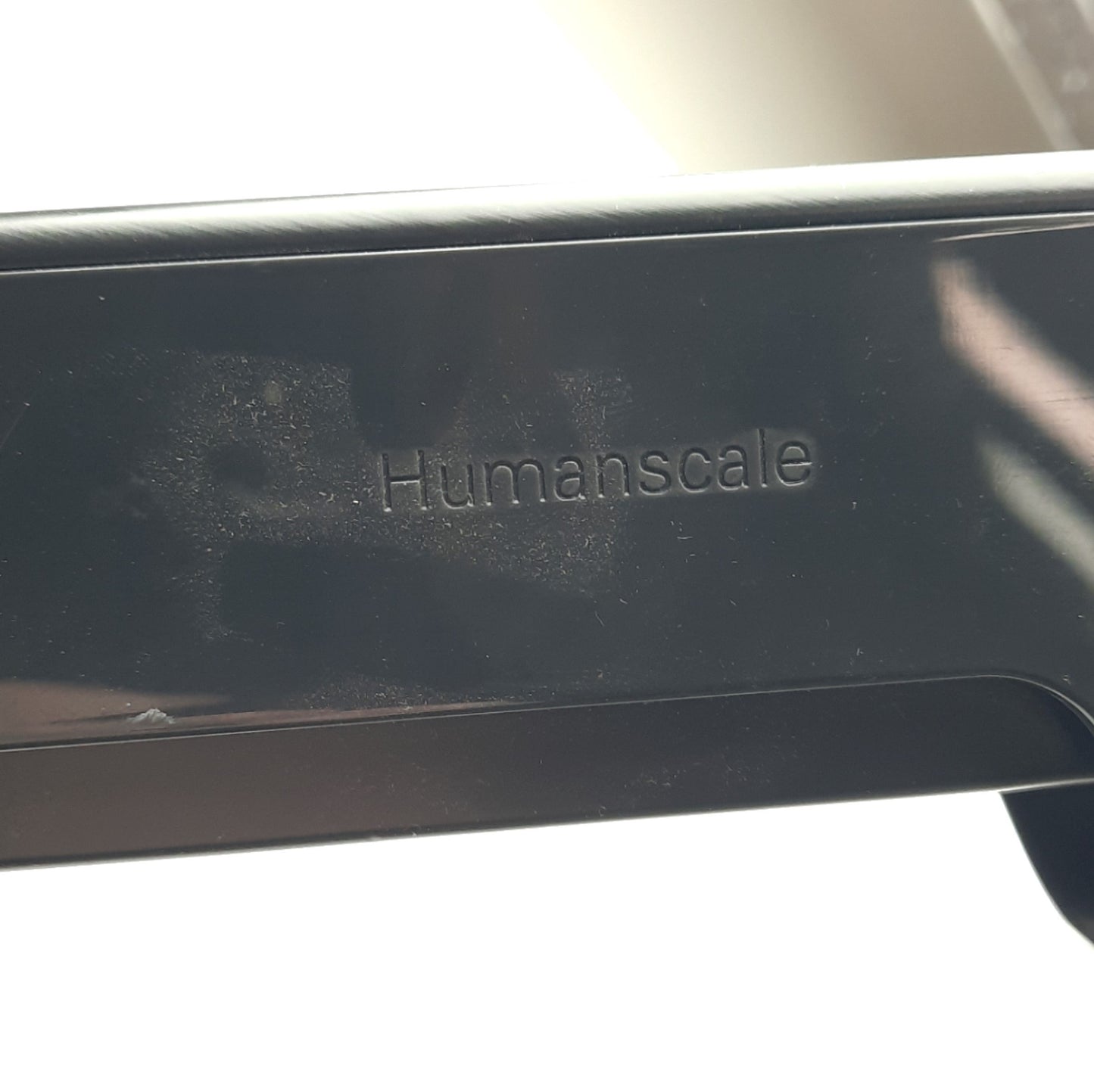 Used Humanscale M8 Monitor Desk Arm, 19in Reach, 18in Height, 50lbs Max, *No Bracket*