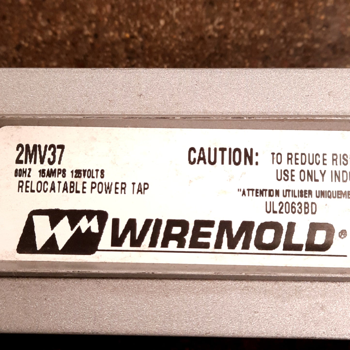 Used Wiremold UL2063BD Power Strip, 24-Outlets, 120V 15A, 6ft Strip, 15ft Cable