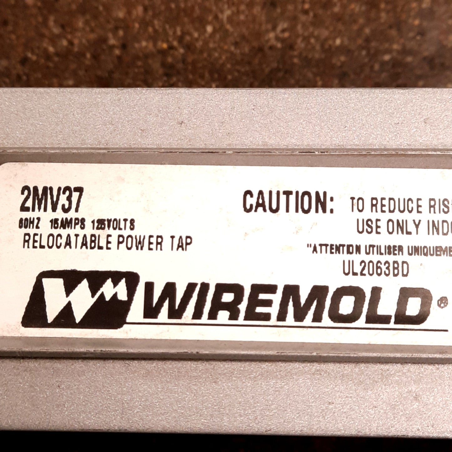 Used Wiremold UL2063BD Power Strip, 24-Outlets, 120V 15A, 6ft Strip, 15ft Cable