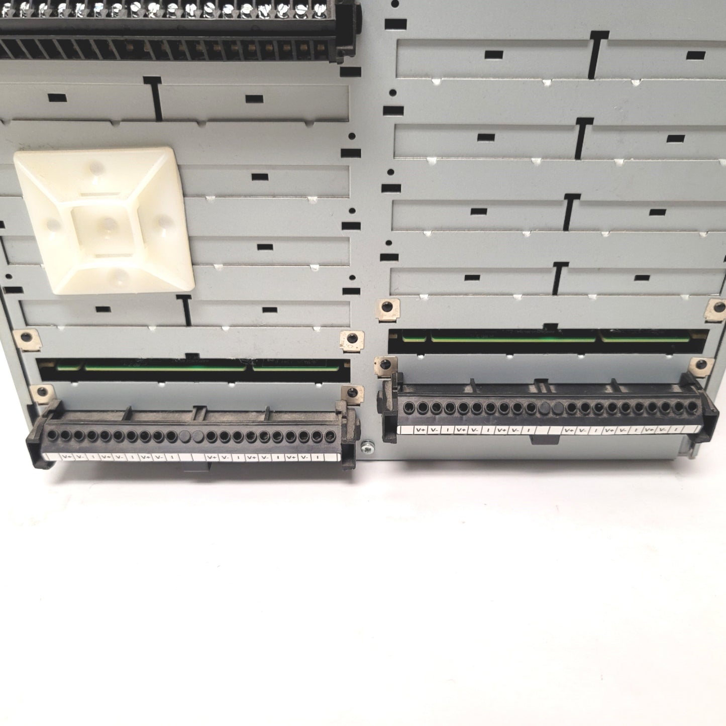 Used Eurotherm 6180A Paperless Graphic Recorder 24 Universal Inputs Missing Terminals