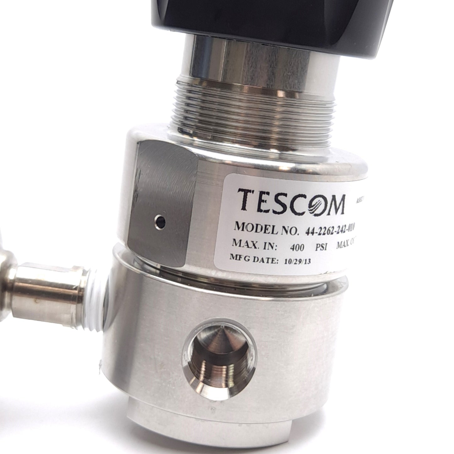 Used Tescom 44-2262-242-010 Regulator, 0-100psig Outlet, 400psig Inlet, 1/4in NPTF