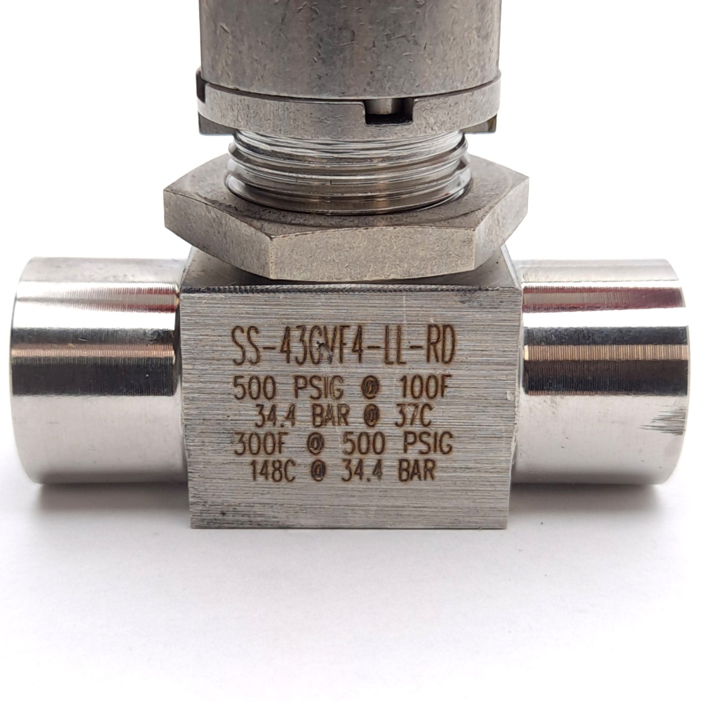Used Swagelok SS-43GVF4-LL-RD Ball Valve, 500psig, 1/4in NPT, 316 Stainless Steel