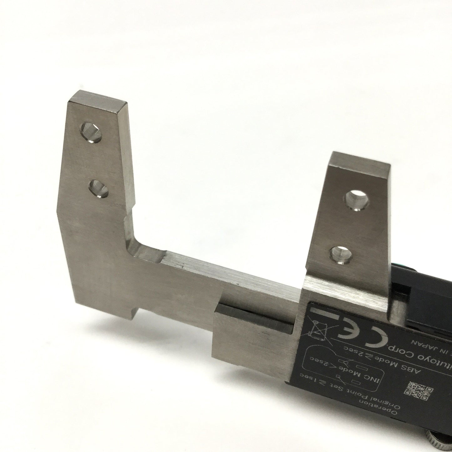 Used Mitutoyo 500-196-20 CD-6"CSX Absolute Digimatic Caliper 0-6" .0005"±.001" In/mm