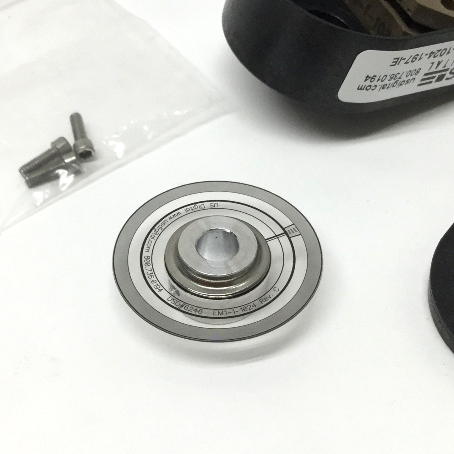 Used US Digital E2-1024-197-IE Rotary Optical Kit Encoder Indexed 1024CPR, Ø5mm Shaft