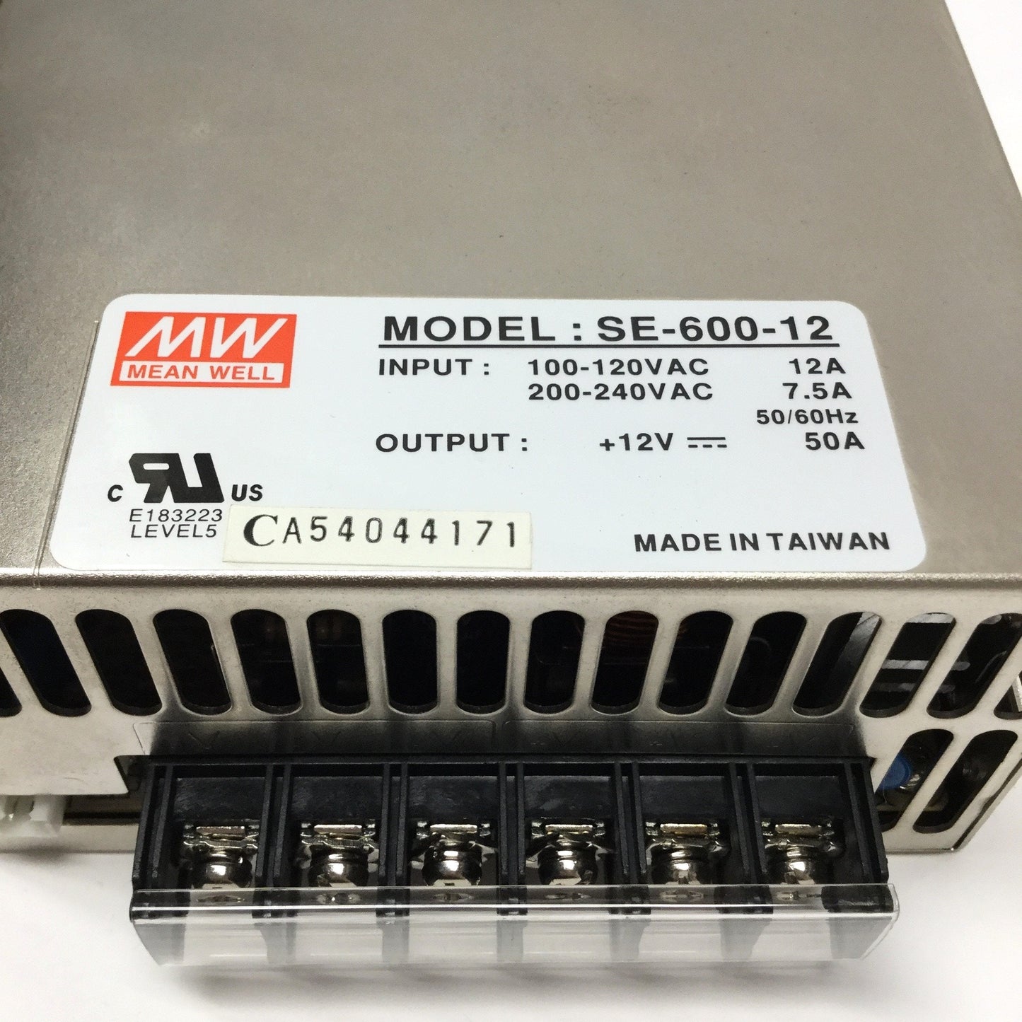 Used Mean Well SE-600-12 Power Supply 100-120/200-240VAC Input, 12VDC 50A 600W Output