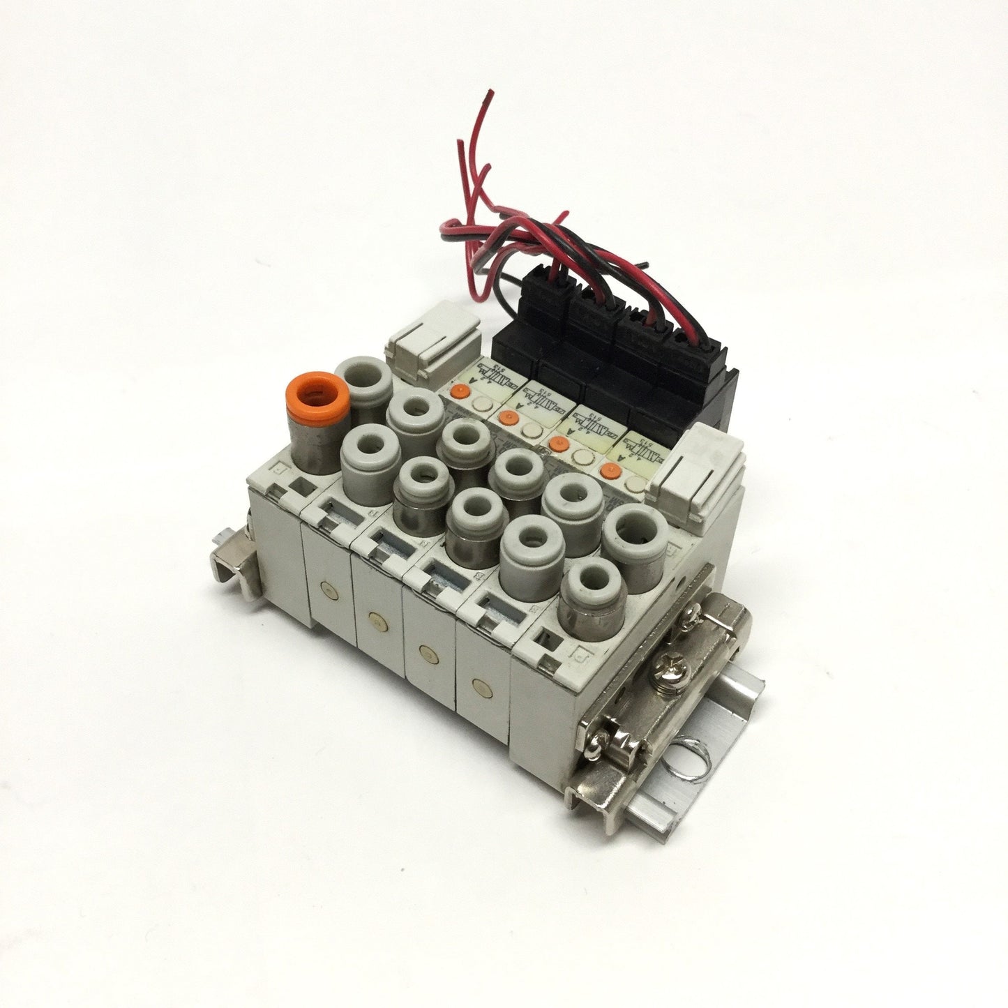 Used Manifold of 4x SMC VQ1170H-5M-C4 Solenoid Valves, 5-Port, 2-Position, 24VDC