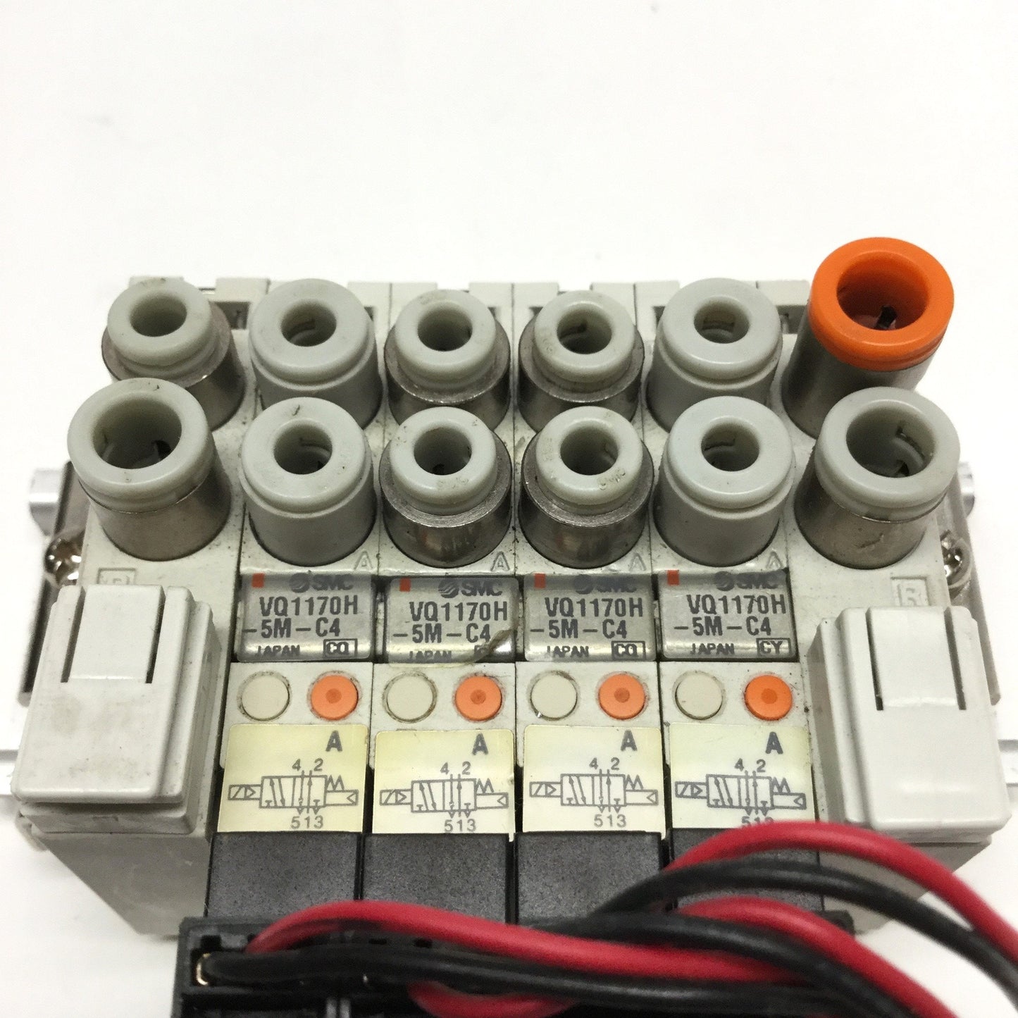 Used Manifold of 4x SMC VQ1170H-5M-C4 Solenoid Valves, 5-Port, 2-Position, 24VDC