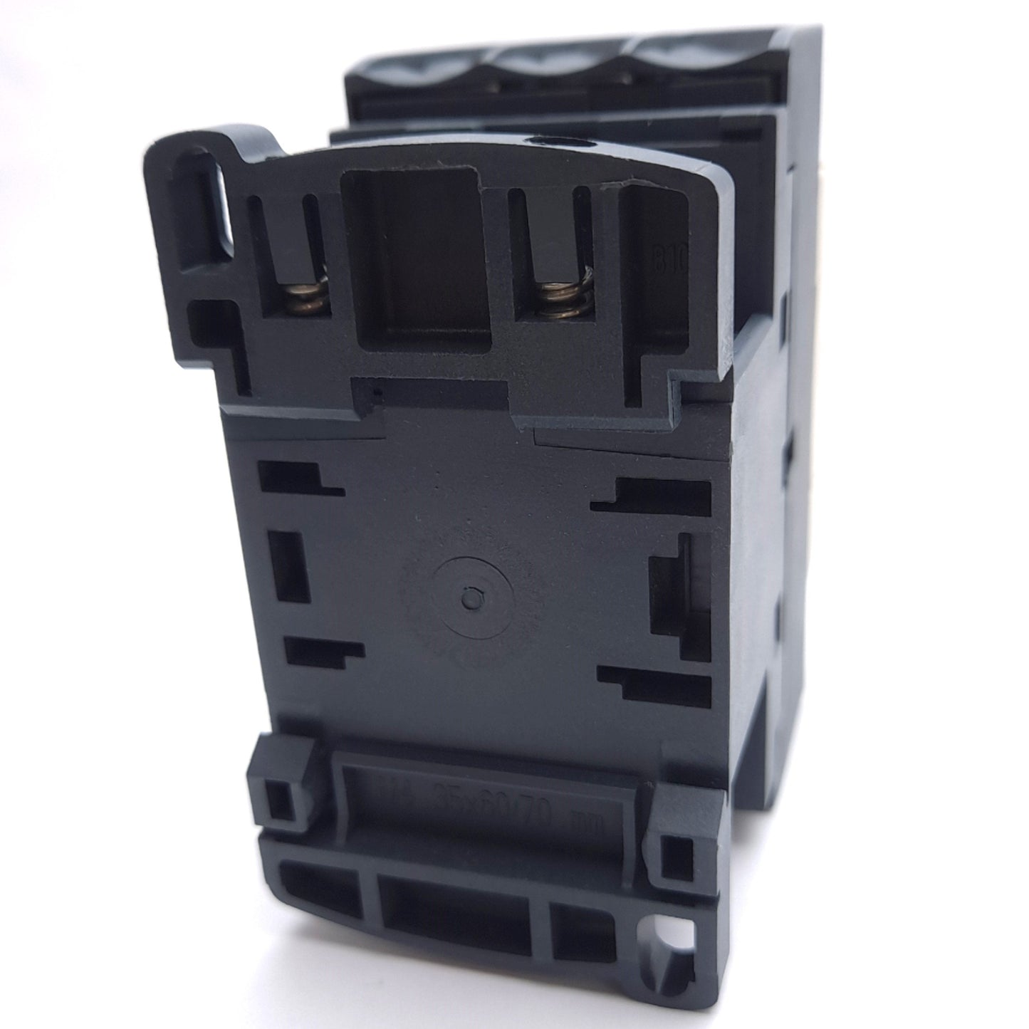 New Schneider Electric LC1D32B7 Contactor, 3-Pole, 32A 600VAC Contact, 24VAC Coil