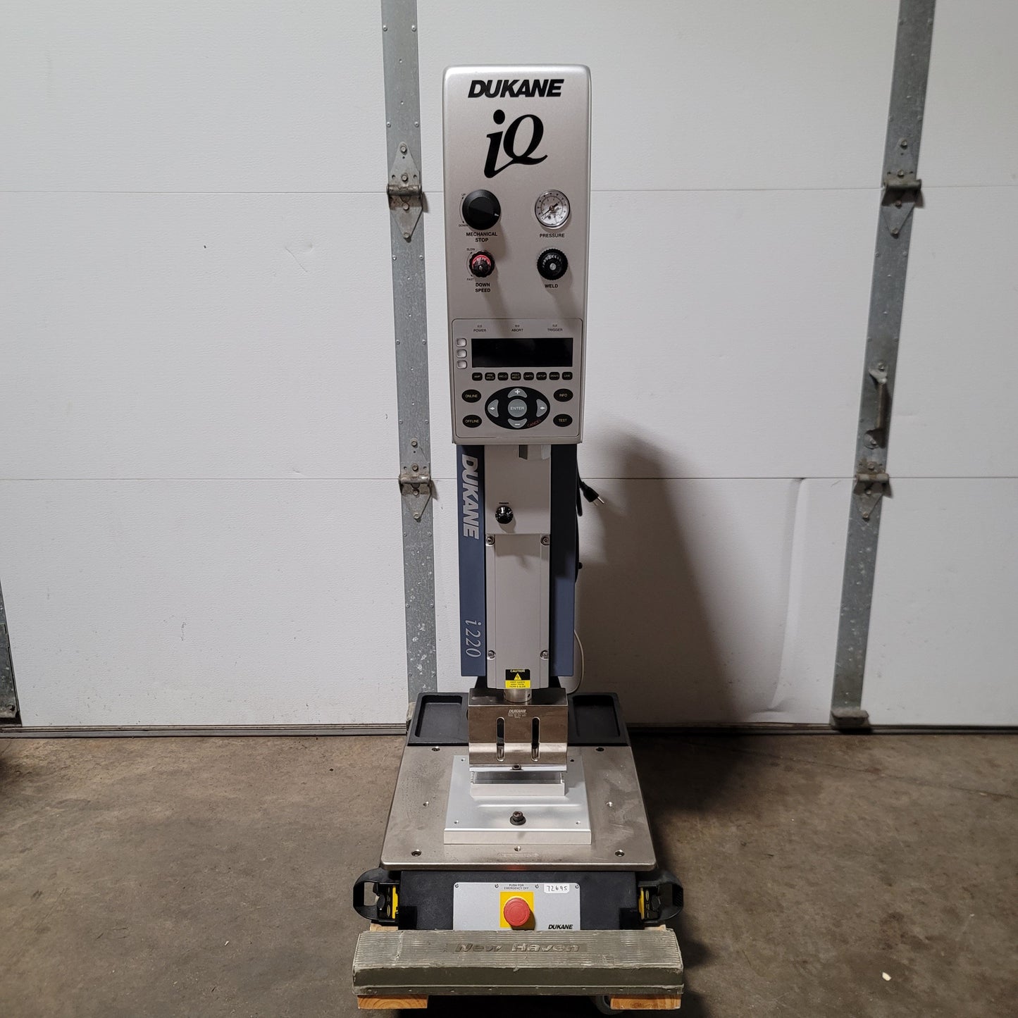 Used Dukane 20121XC0P3 IQ I220 Integrated Ultrasonic Press System 20kHz 1200W 240VAC