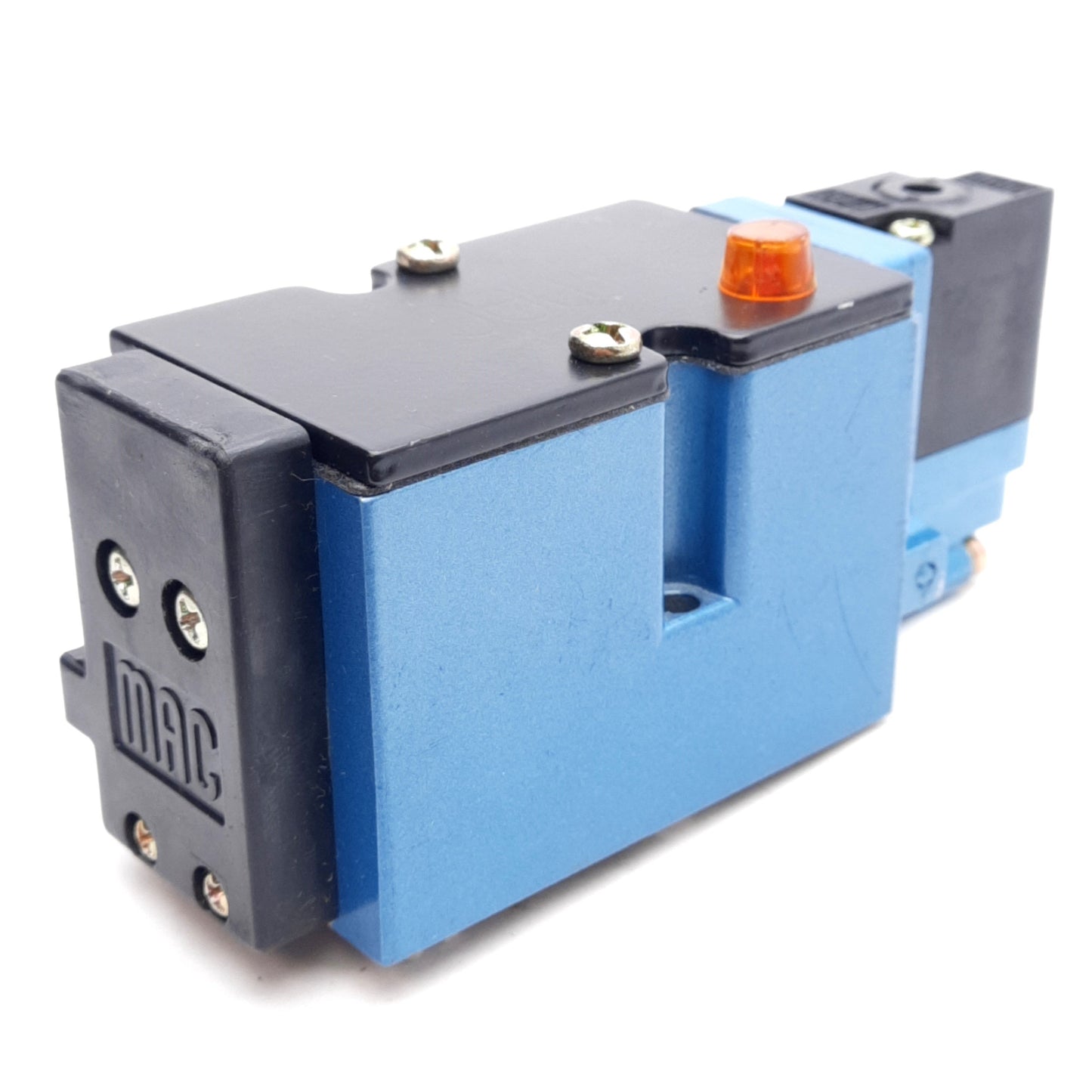 Used MAC 82A-KC-000-TP-DDAP-1DA Solenoid Valve, 4-Way 2-Position, 150PSI, 24VDC Coil