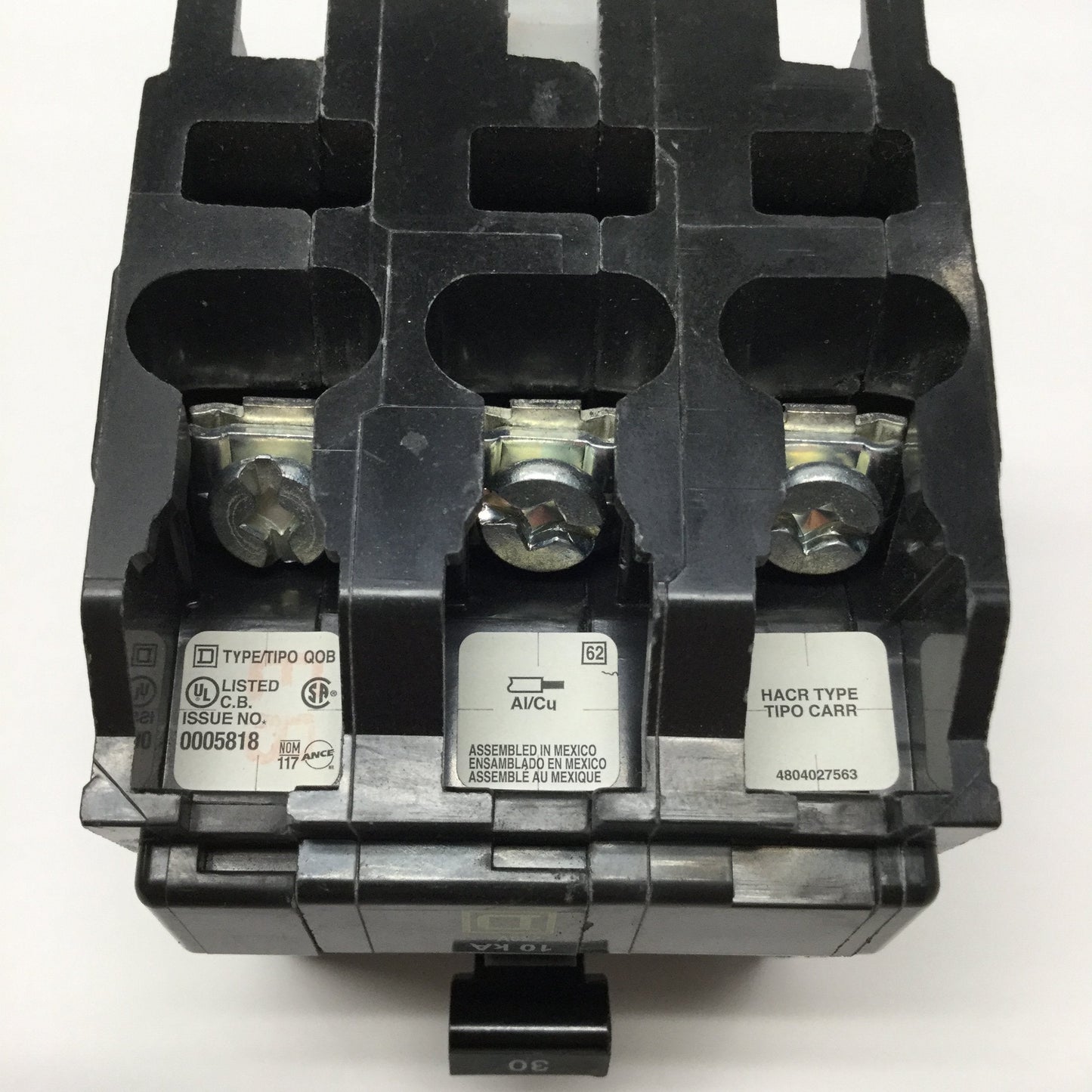 New – Open box Square D QOB330 Miniature Bolt-On Circuit Breaker 30A 3-Pole 120/240VAC 10kA