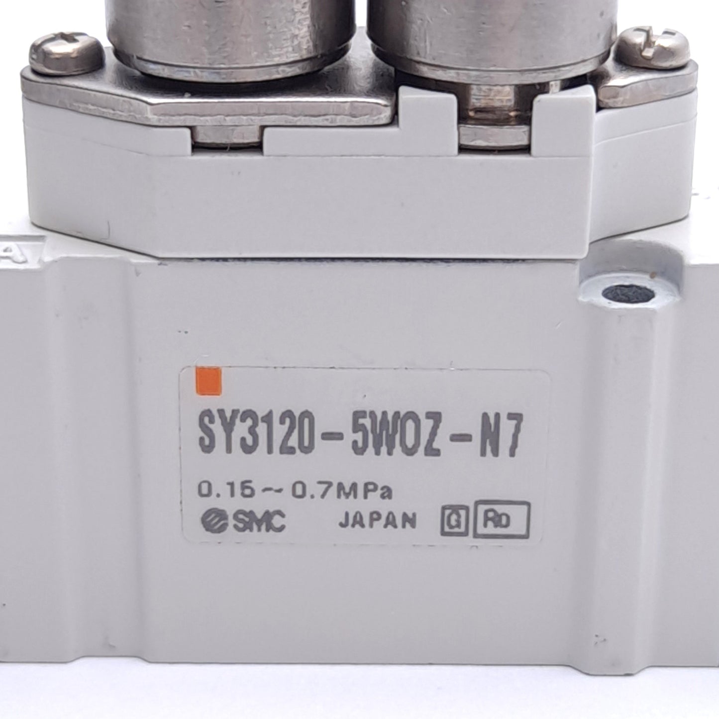 Used SMC SY3120-5WOZ-N7 Solenoid Valve, 0.15-0.7MPa, ø1/4in One-Touch, 24VDC Coil