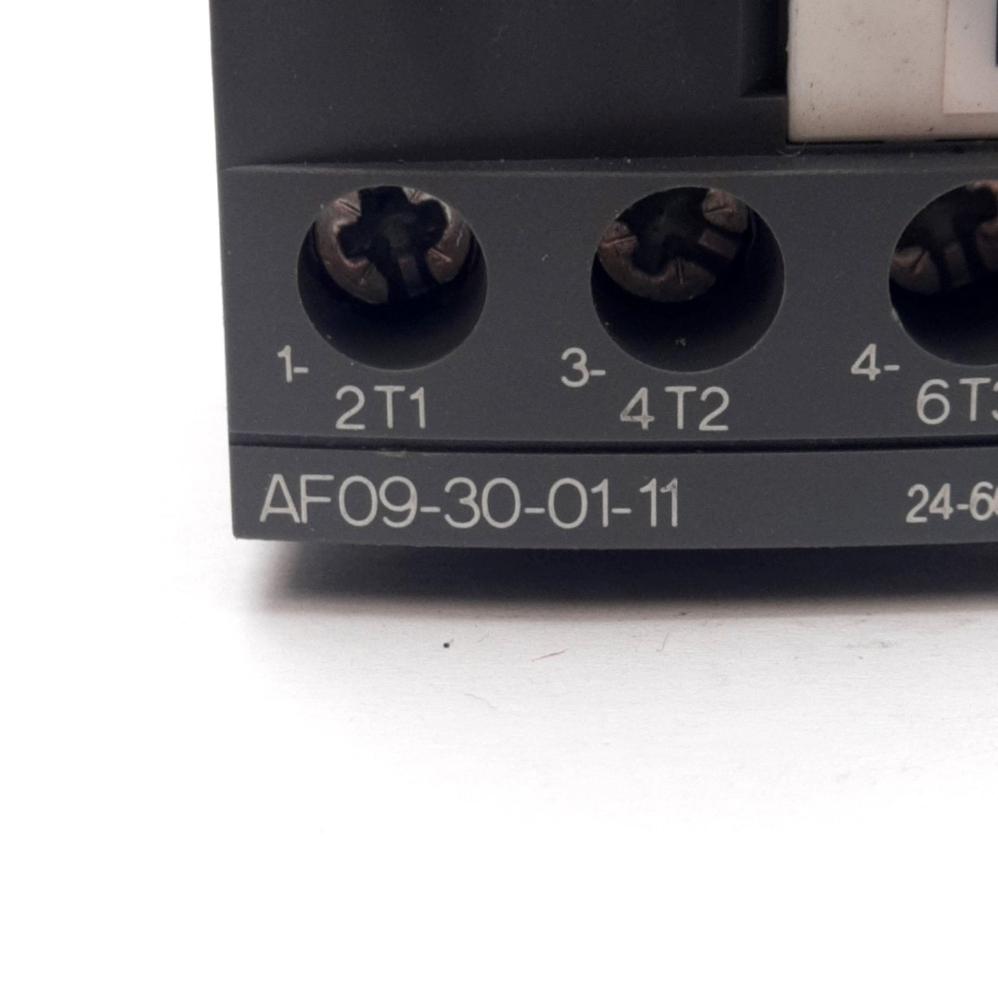 Used ABB AF09-30-01-11 Contactor, 3-Pole+N.C. Aux, 600VAC 25A, 24/20-60VAC/DC Control