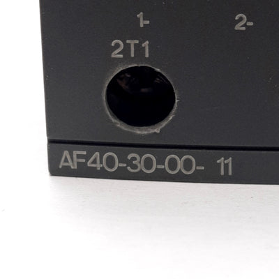 Used ABB AF40-30-00-11 Contactor, 3-Pole, 600VAC 60A, 40HP, 24-60VAC/20-60VDC Control