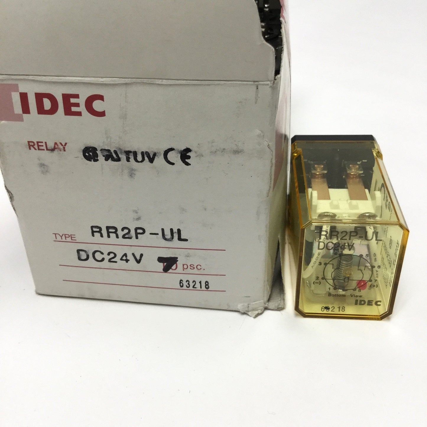 New – Open box Lot of 7 IDEC RR2P-UL DC24V Plug-In Power Relays, 24VDC Coil, 10A DPDT, 8-Pin