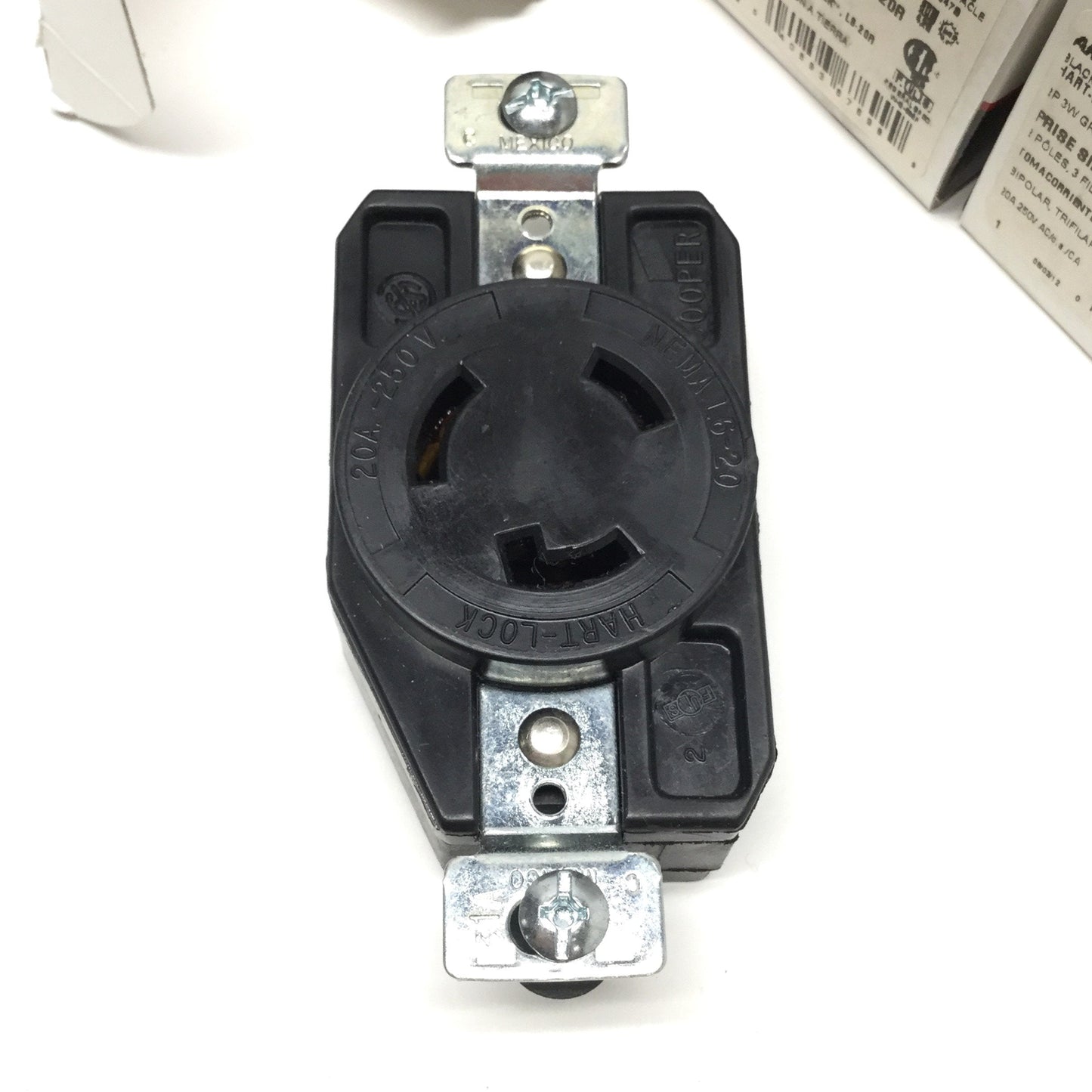 New Lot of 5 Cooper CWL620R Twist-Lock Receptacle 2-Pole 3-Wire, 20A, 250VAC, L6-20R