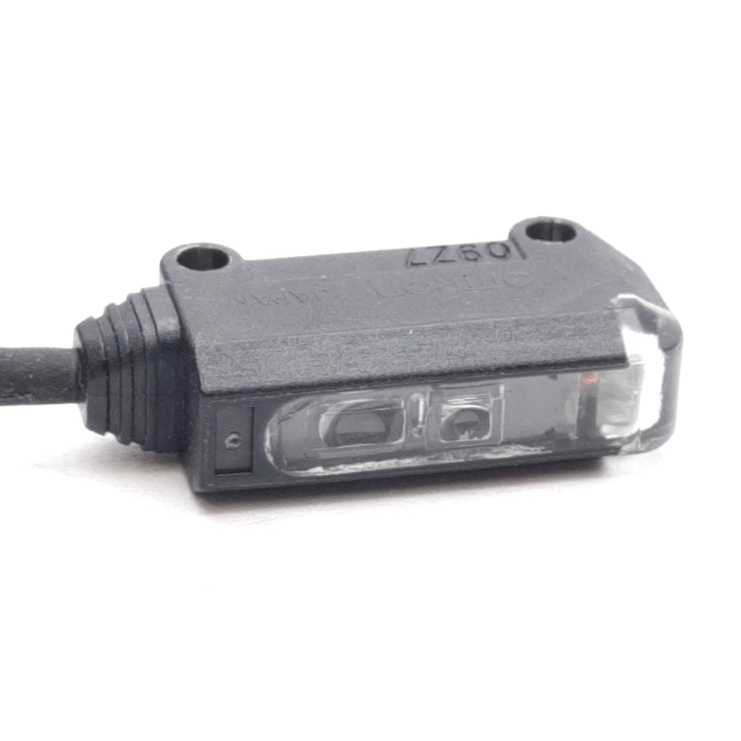 Used Omron E3T-SL21 Photoelectric Sensor 12-24VDC 5-30mm Range Light-ON NPN Output