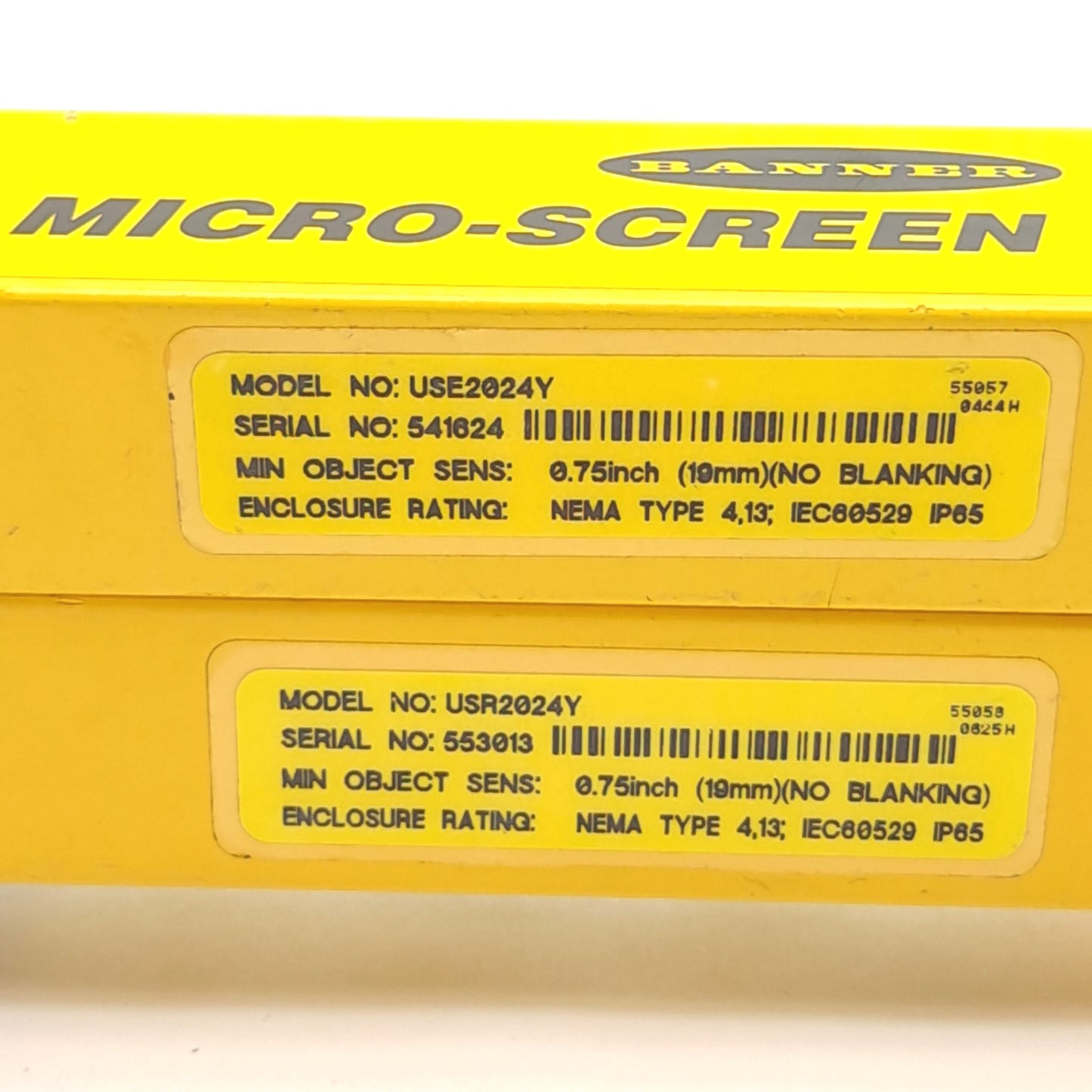 Used Banner USE2024Y & USR2024Y Micro-Screen Light Curtain, 20in Screen, 30ft Range