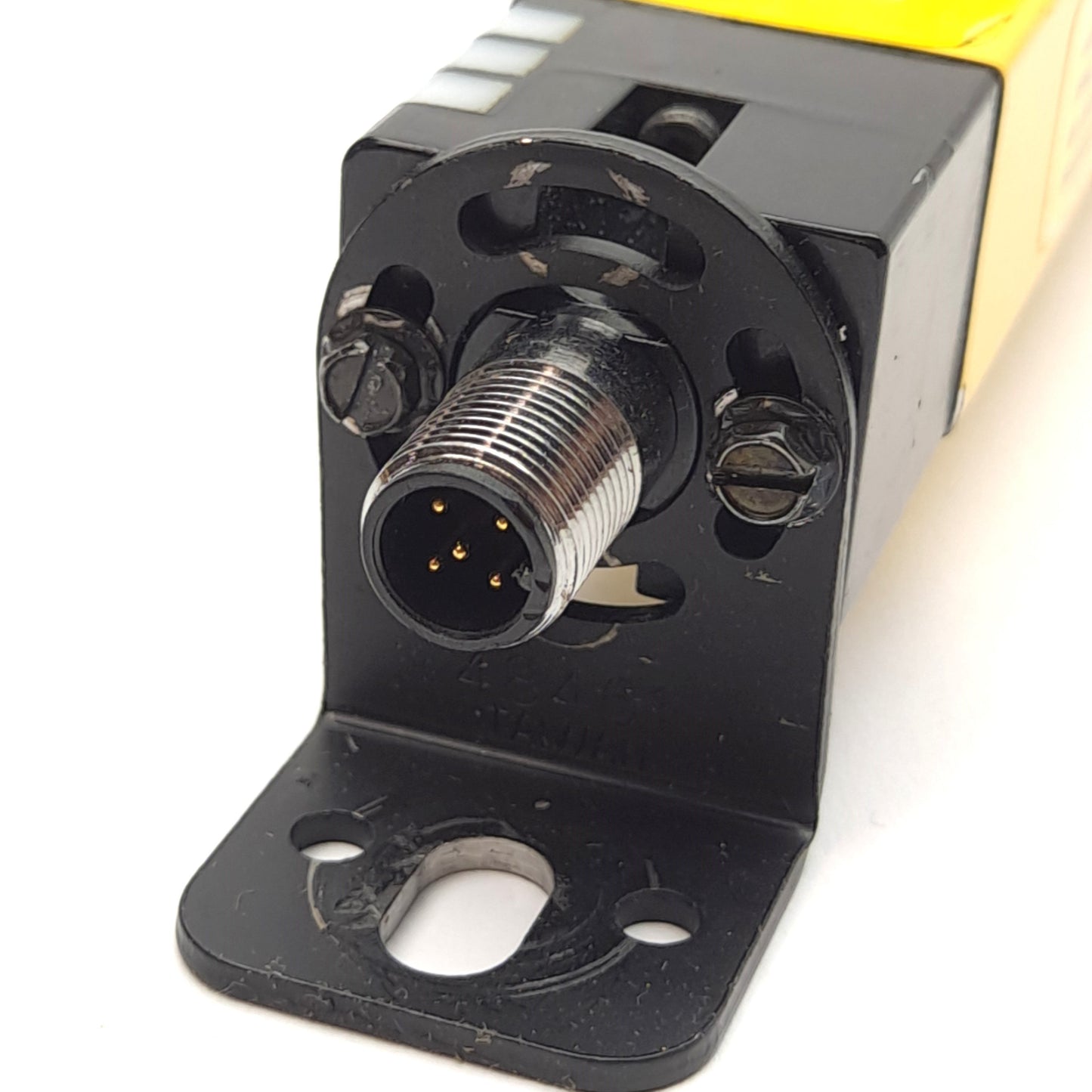 Used Banner USE2024Y & USR2024Y Micro-Screen Light Curtain, 20in Screen, 30ft Range