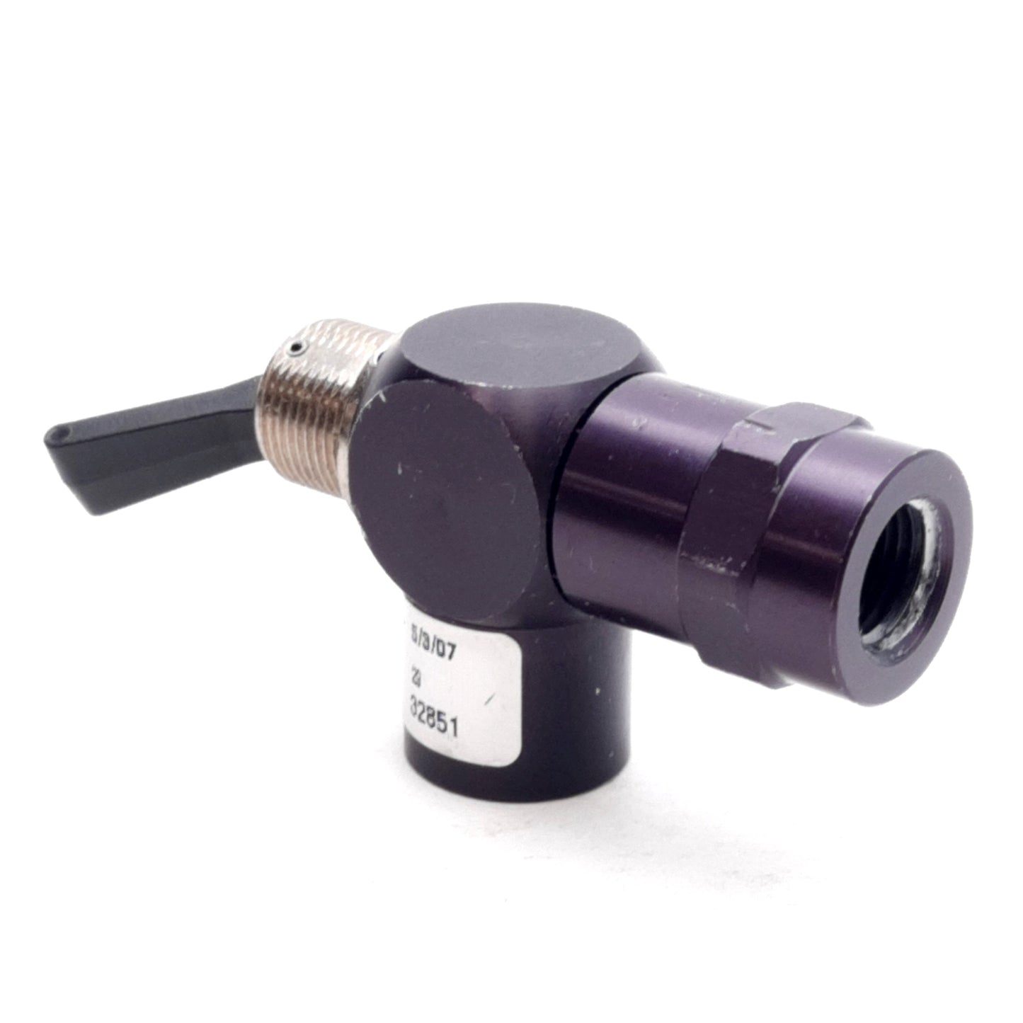 Used Pneumadyne H11-30-44 Toggle Valve, 3-Way, 22.1CFM @ 75PSI, 1/8in NPT, 125PSI Max