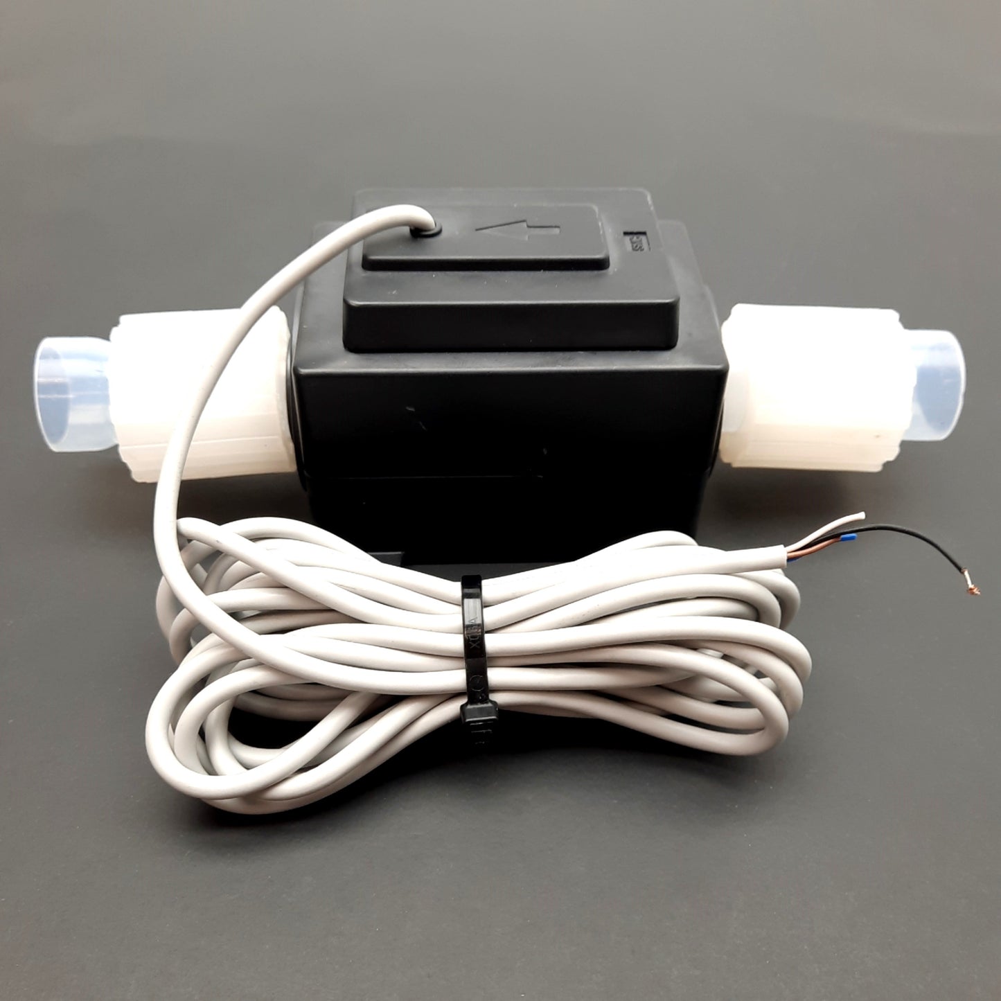 Used SMC PF2D540-19-1 Digital Flow Switch, 4-40L/min, ø3/4in Ports, 1.0MPa, 12-24VDC