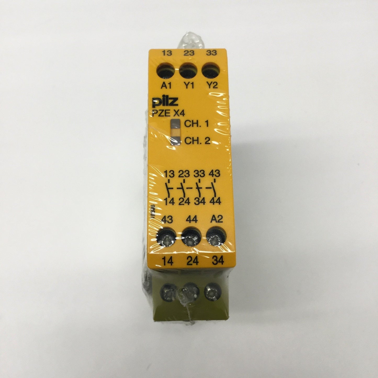 New Pilz PZE X4 774585 Safety Relay 1-Channel Contact Expansion Module 24VDC 4NO