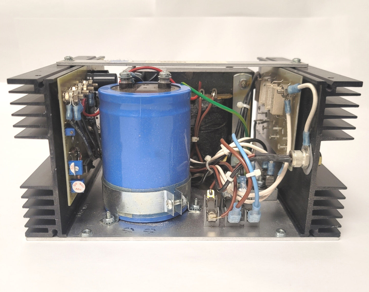 Used Xentek Inc XE180 Switching Mode Power Supply In 100-230VAC, Out 40VDC 6A