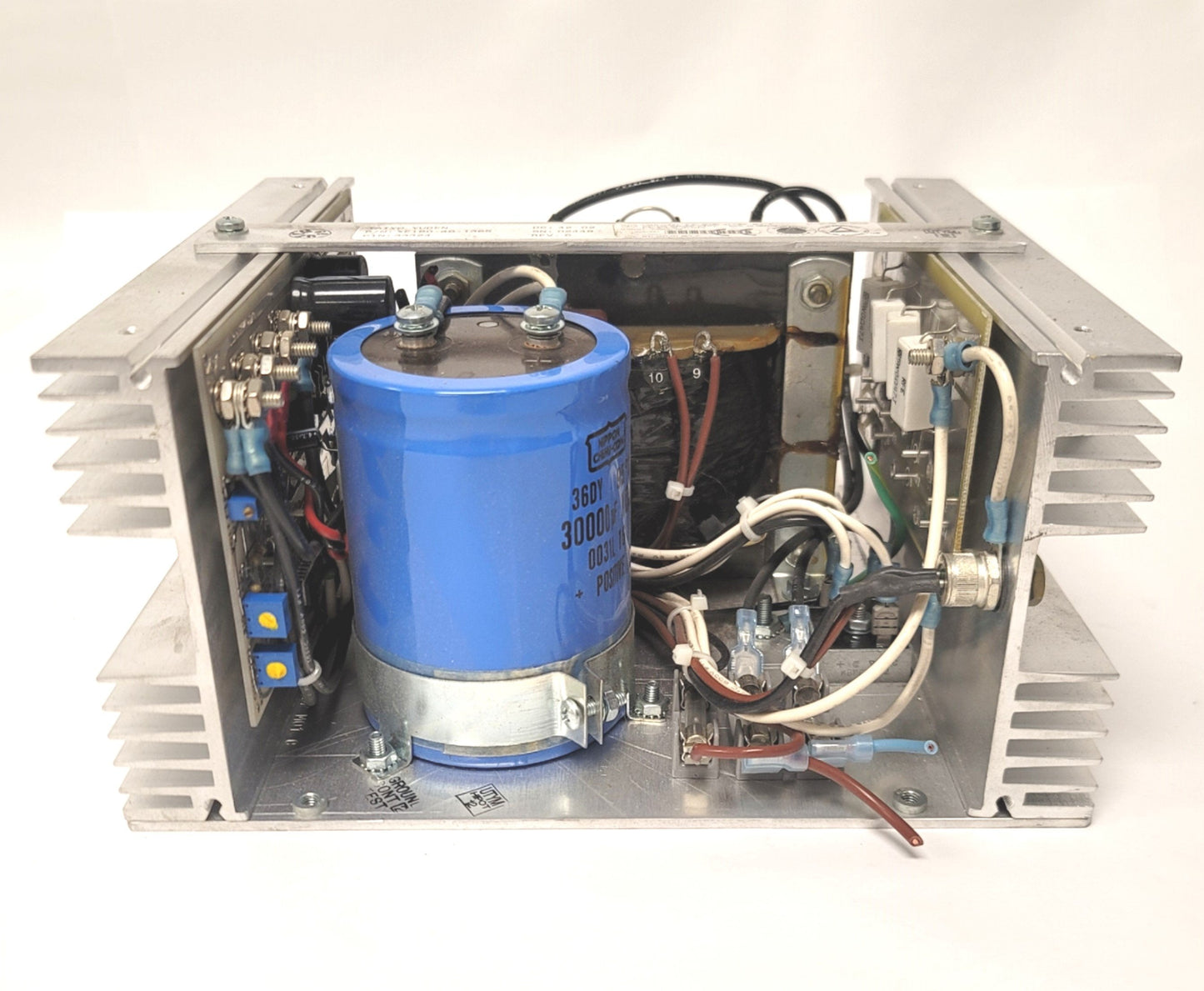 Used Taiyo Yuden XE180-40-1365 Switching Mode Power Supply In 100-230VAC Out 40VDC 6A