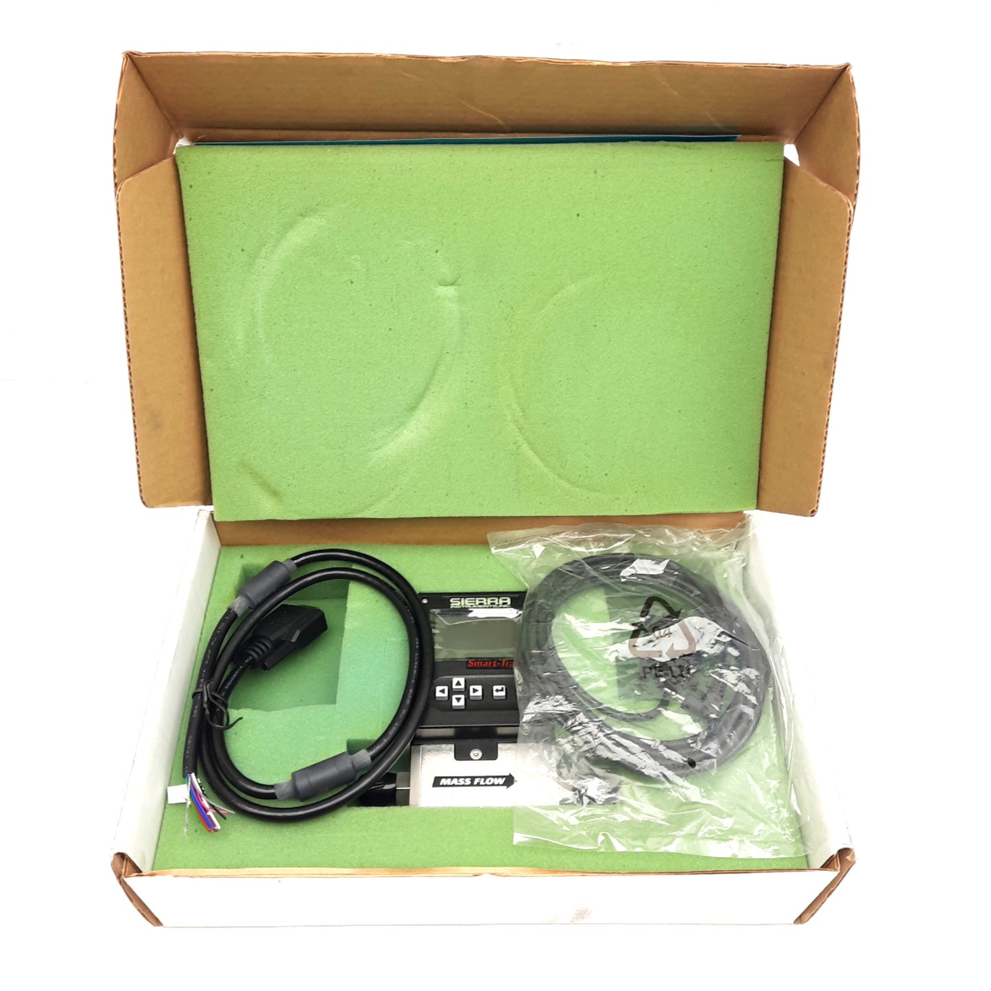 New – Open box Sierra M100L-DD-2-OV1-PV2-V1-C3 Mass Flow Meter, Air, 0-5SLPM, 500PSIG, 24VDC