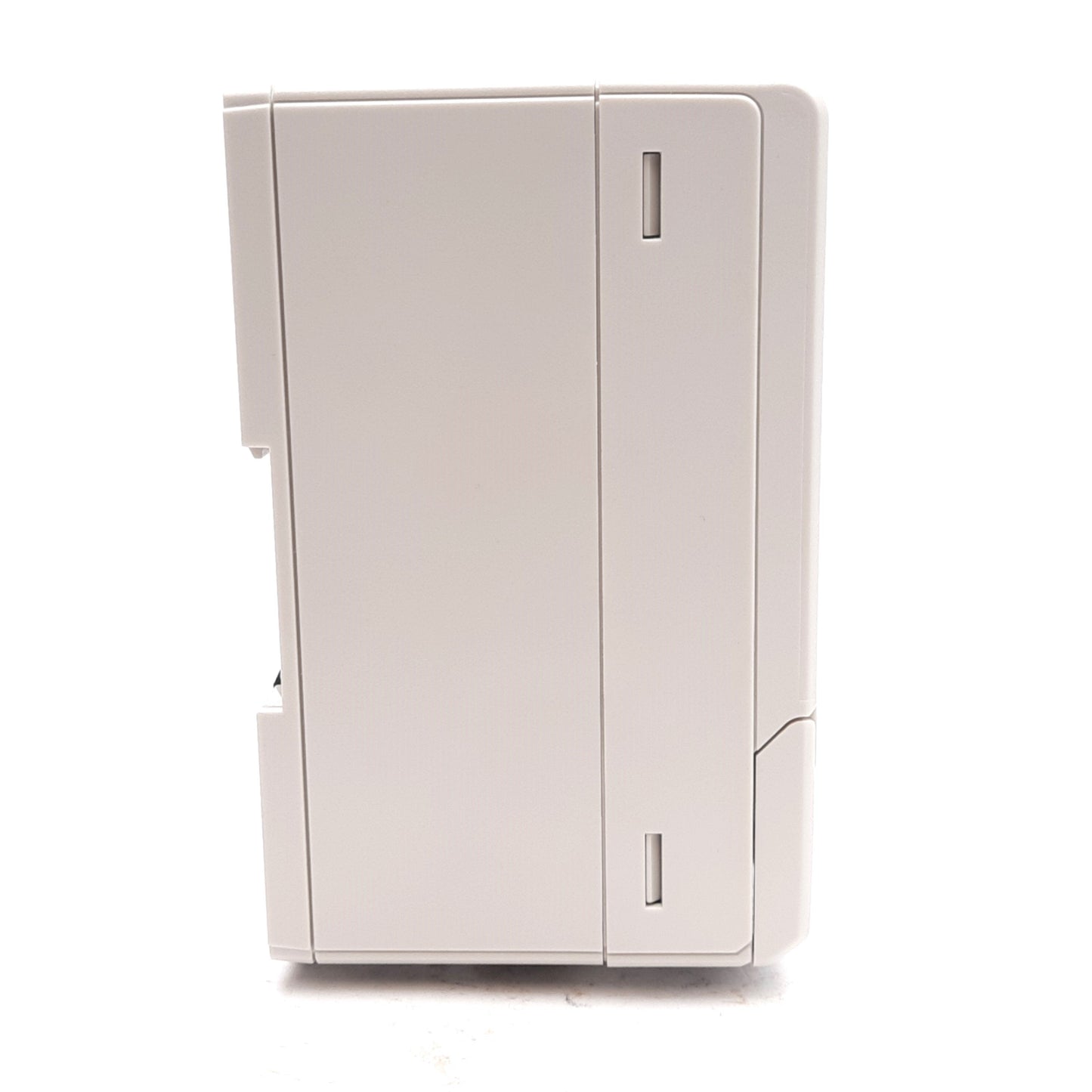 New Keyence SJ-M201 Spot Type Amplifier Unit, 24VDC Input, ±6kV Output, DIN Rail