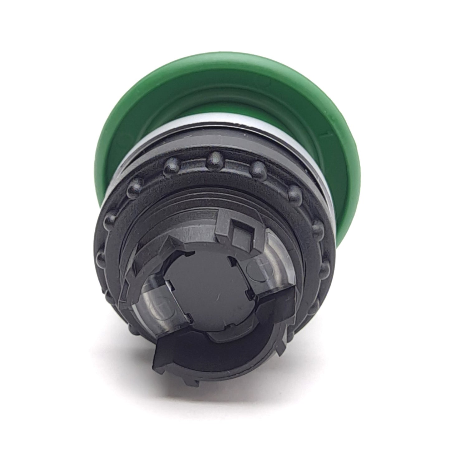 New – Open box Lot of 3 Eaton M22-DP-G Push-Button, Green, Momentary, ø22.5mm Mounting