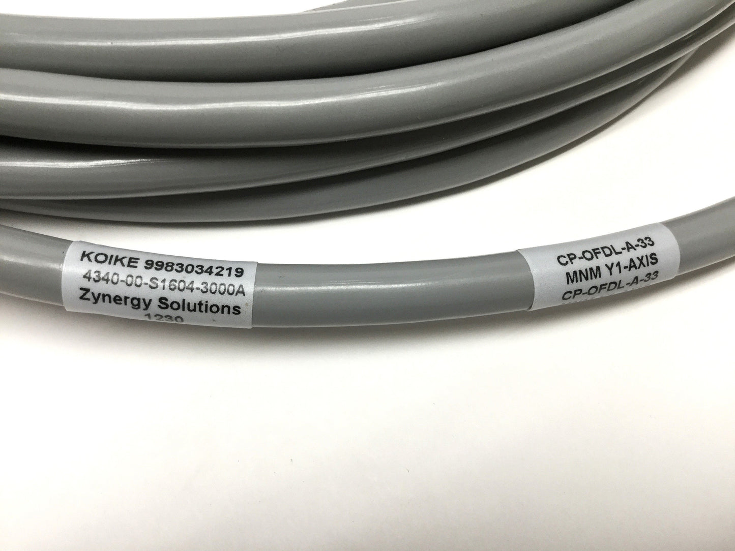 New – Open box Zynergy 4340-00-S1604-3000A MNM Y1-Axis Cable, 8-Pin/4-Pin, 25ft