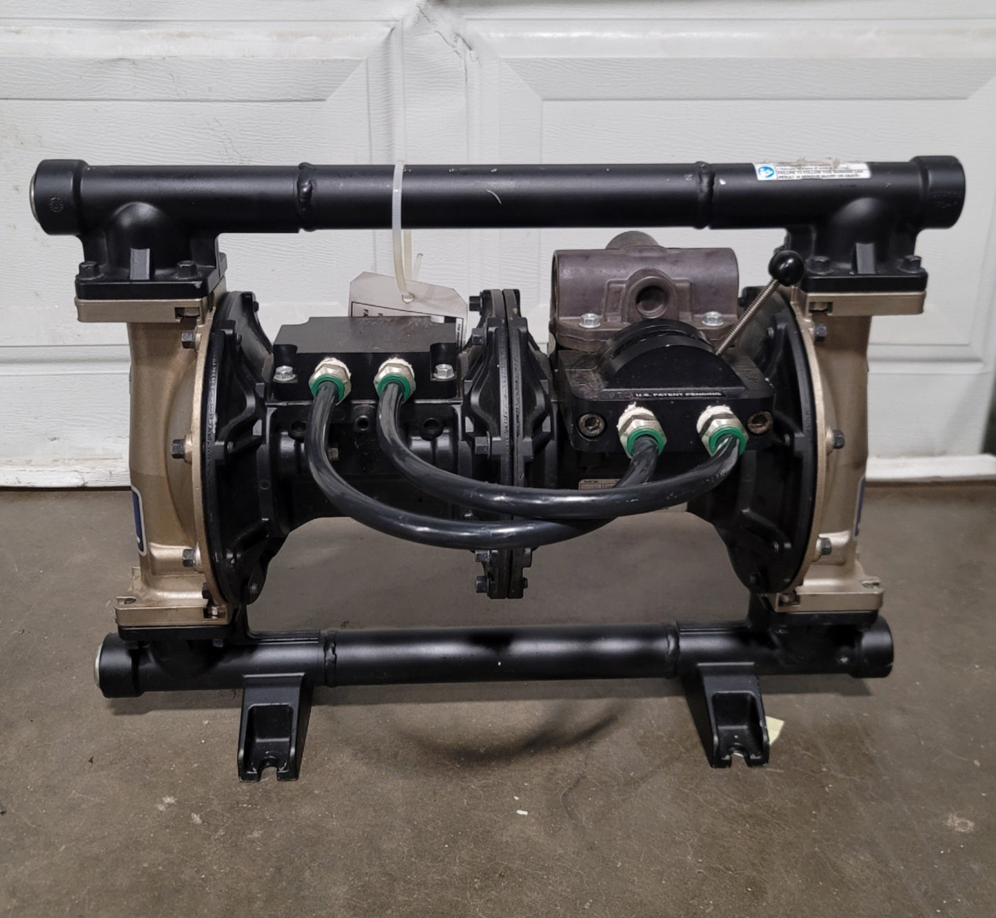 Used Graco 1050HP-A01AA1SSACPTPT 2:1 Air Operated Double Diaphragm Pump 50gpm 250psi