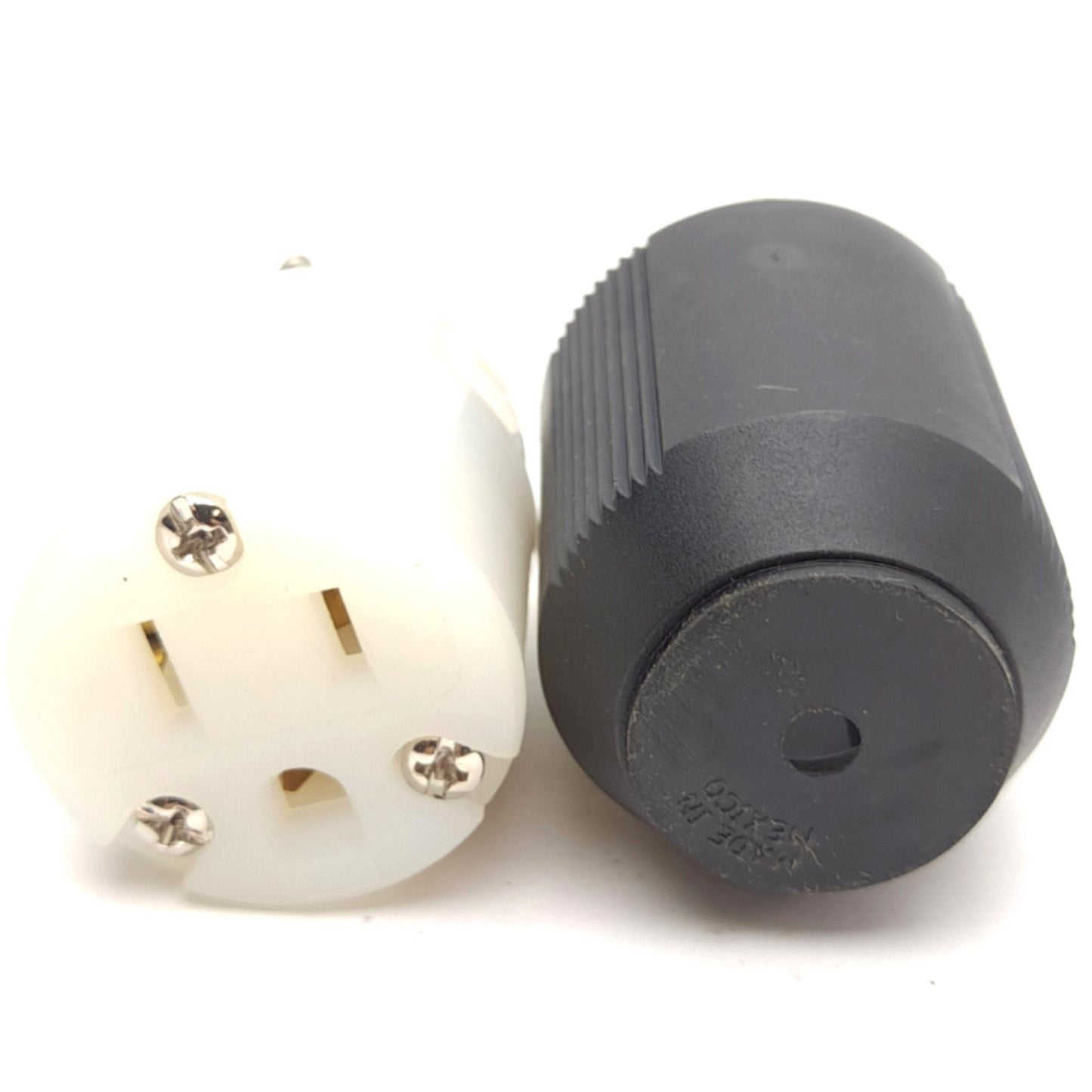 New Lot of 2 Arrow Hart 5269N Straight Blade Connector, 2-Pole, 3-Wire, 125V 15A