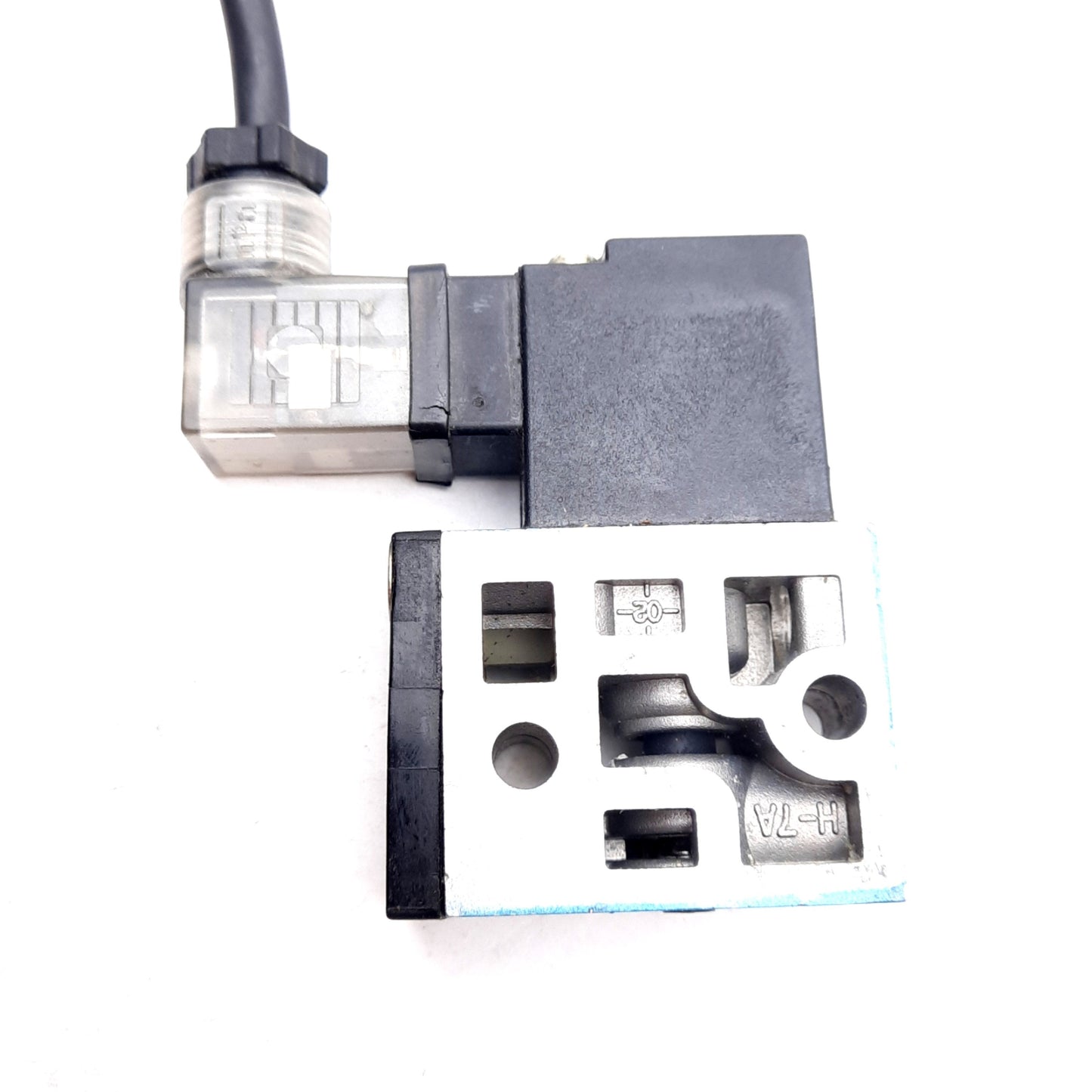 Used Mac 45A-LAC-DAAJ-1KD Base Mounted Solenoid Valve, 120VAC, Vac-120PSI, 1/8in NPT
