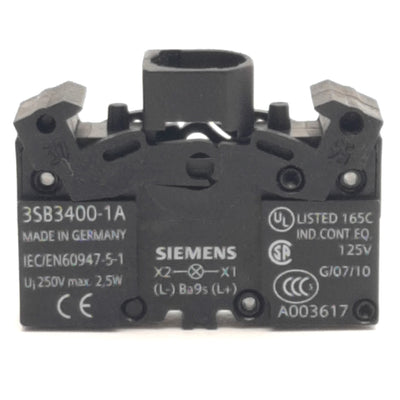 New – Open box Lot of 2 Siemens 3SB3400-1A Lamp Holder 230V AC/DC, Mounting BA 9S