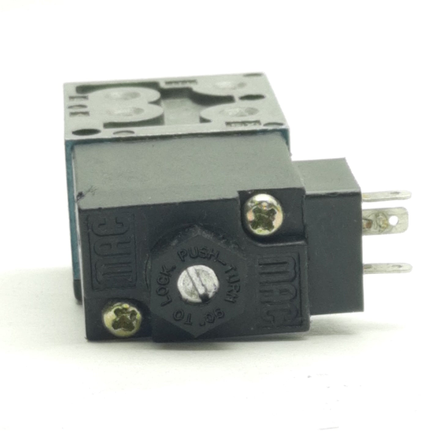 Used MAC Valve 45A-AA1-DDAJ-2KD Solenoid Valve VAC-120PSI, 1/8" NPT, 24VDC Coil