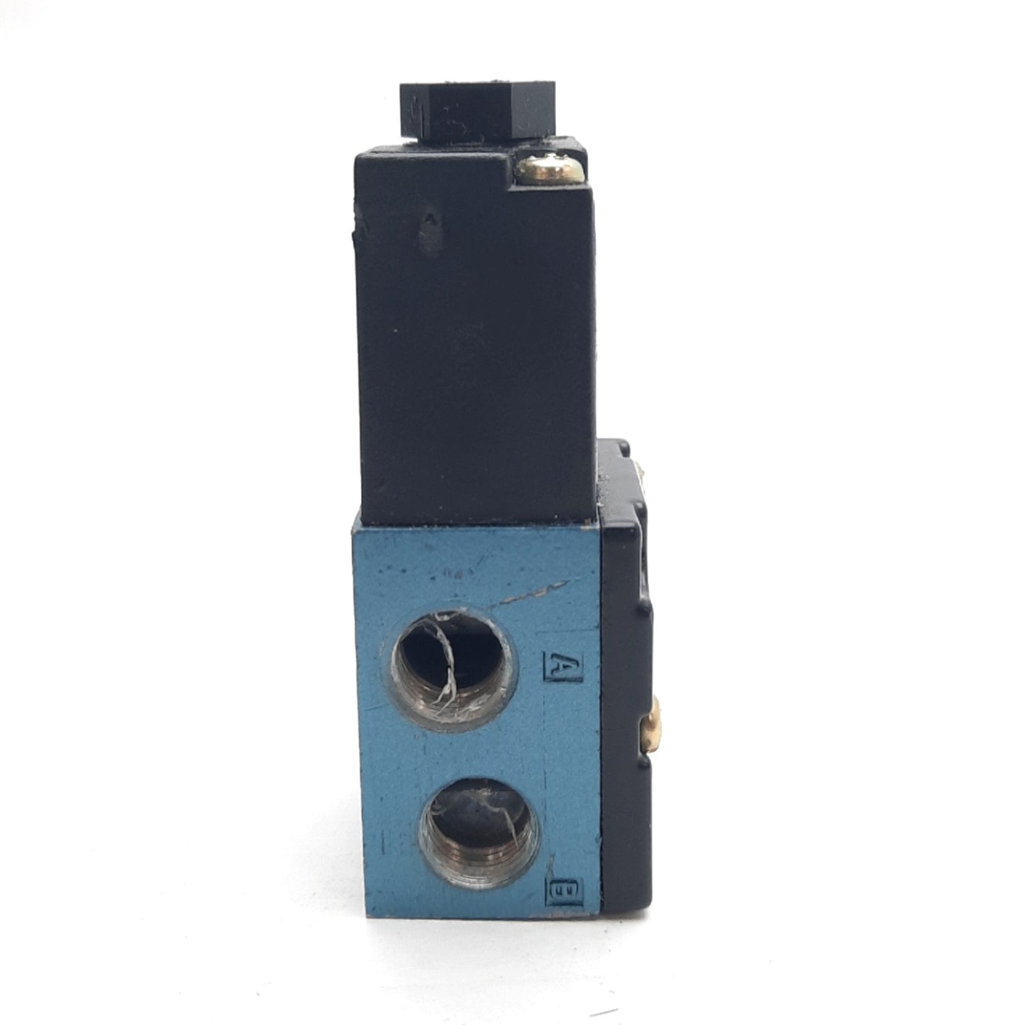 Used MAC Valve 45A-AA1-DDAJ-2KD Solenoid Valve VAC-120PSI, 1/8" NPT, 24VDC Coil
