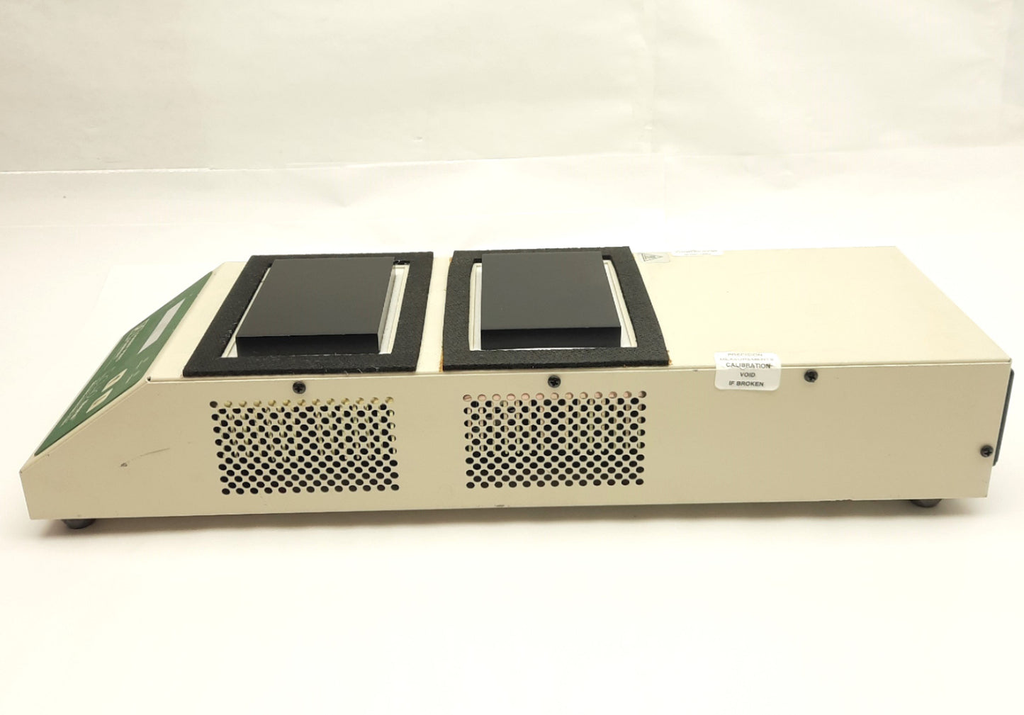 Used Torrey Pines IC22 EchoTherm Chilling/Heating Plate, 120VAC, 230W, -10° to 100°C