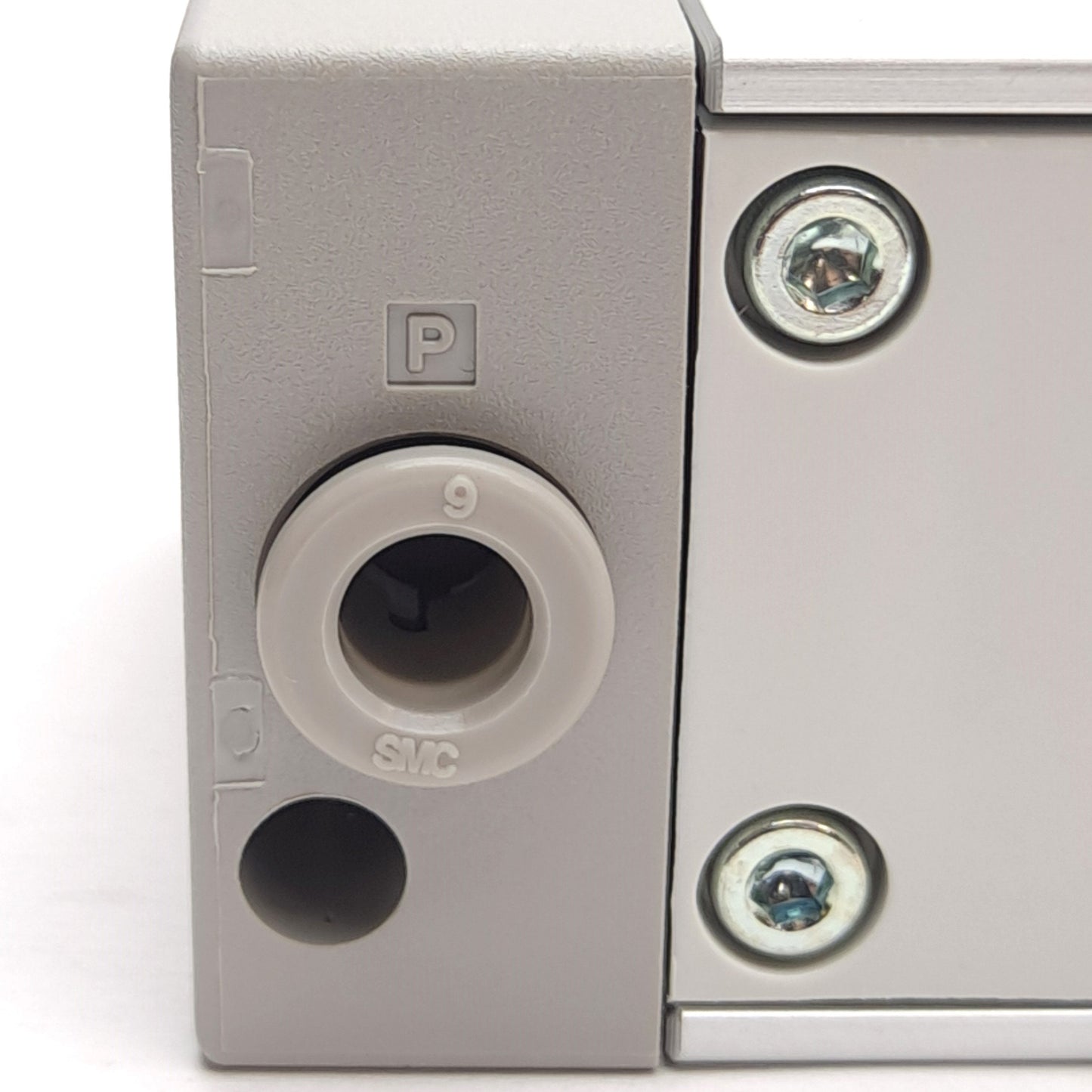 New – Open box SMC ZL112 Vacuum Ejector, 0.15-0.7MPa Supply, 0 to -84kPa Vacuum. ø1.2mm Nozzle