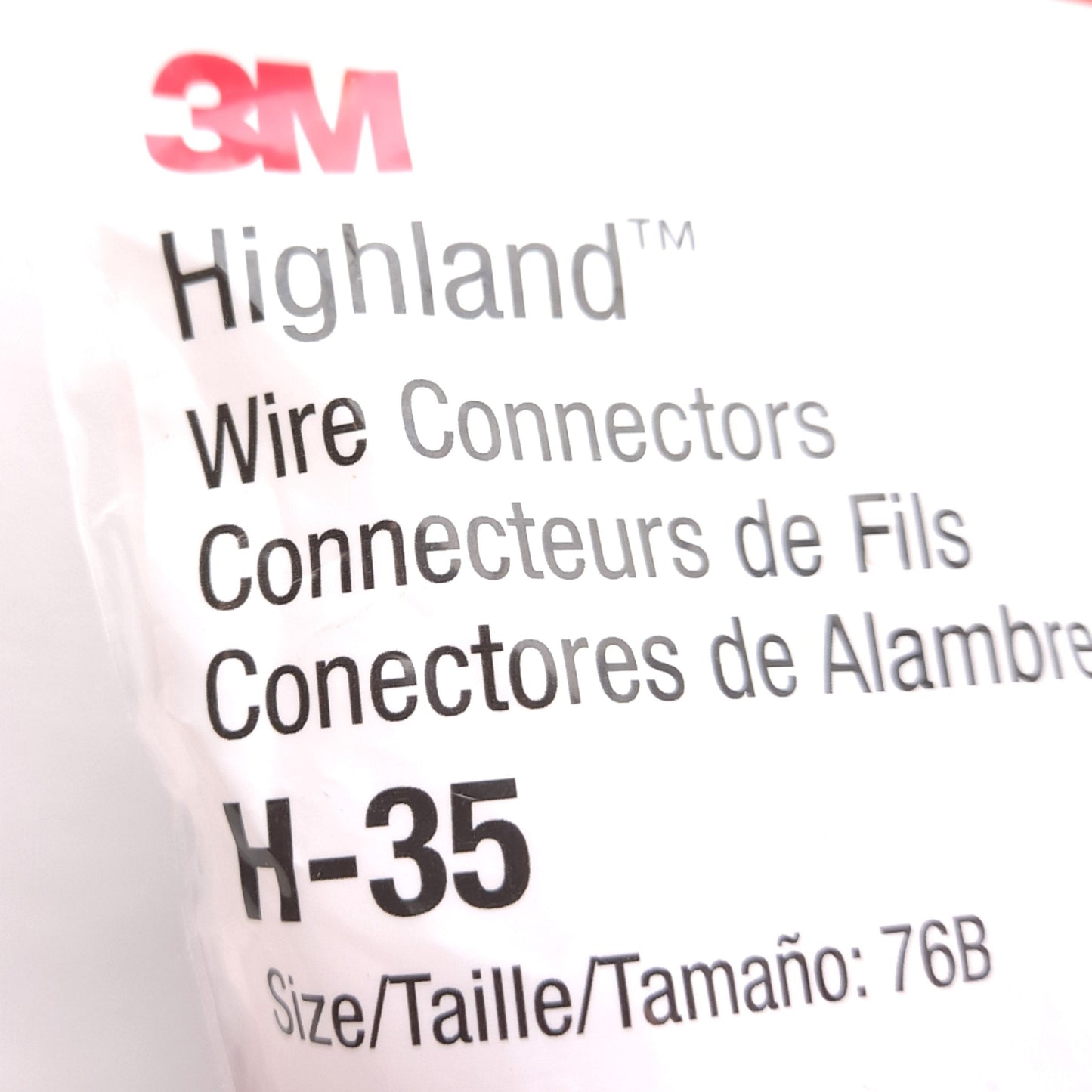 New Lot of 100 3M H-35 Highland Wire Connectors, 18-10 AWG, Red, 600V, Twist-On
