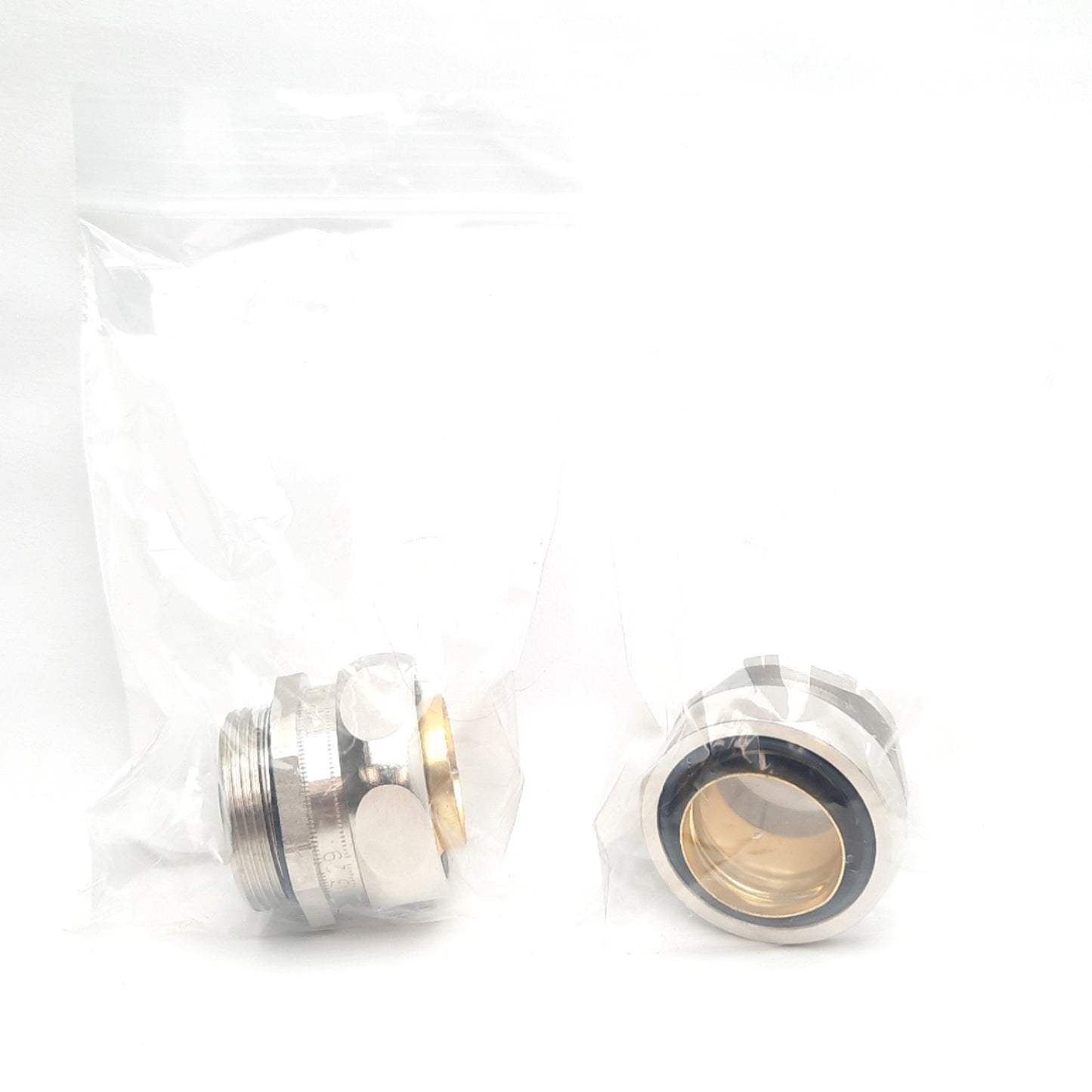 New – Open box Lot of 2 Silvyn 61795145 Brass Conduit Connectors PG 29, TPE Seal