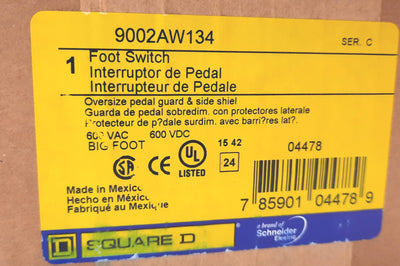 New Square D 9002AW134 Foot Switch 600 VAC/VDC 5A 2 Step Spring Return SPDT