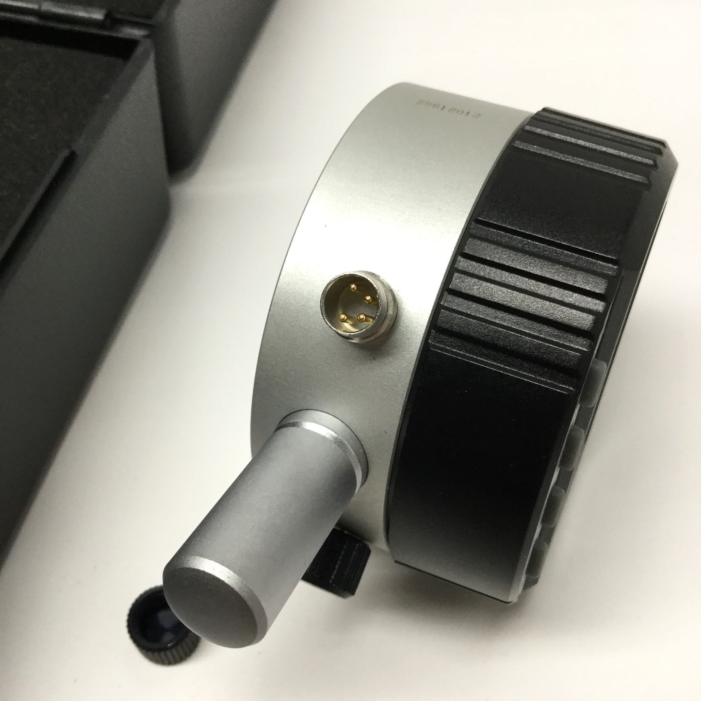 Used Mahr 1088W MarCator Digital Indicator Gauge w/Analog Display 12.5mm x 0.001mm