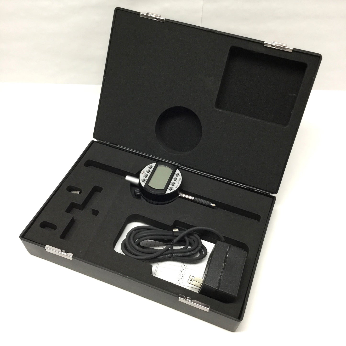 Used Mahr 1088W MarCator Digital Indicator Gauge w/Analog Display 12.5mm x 0.001mm