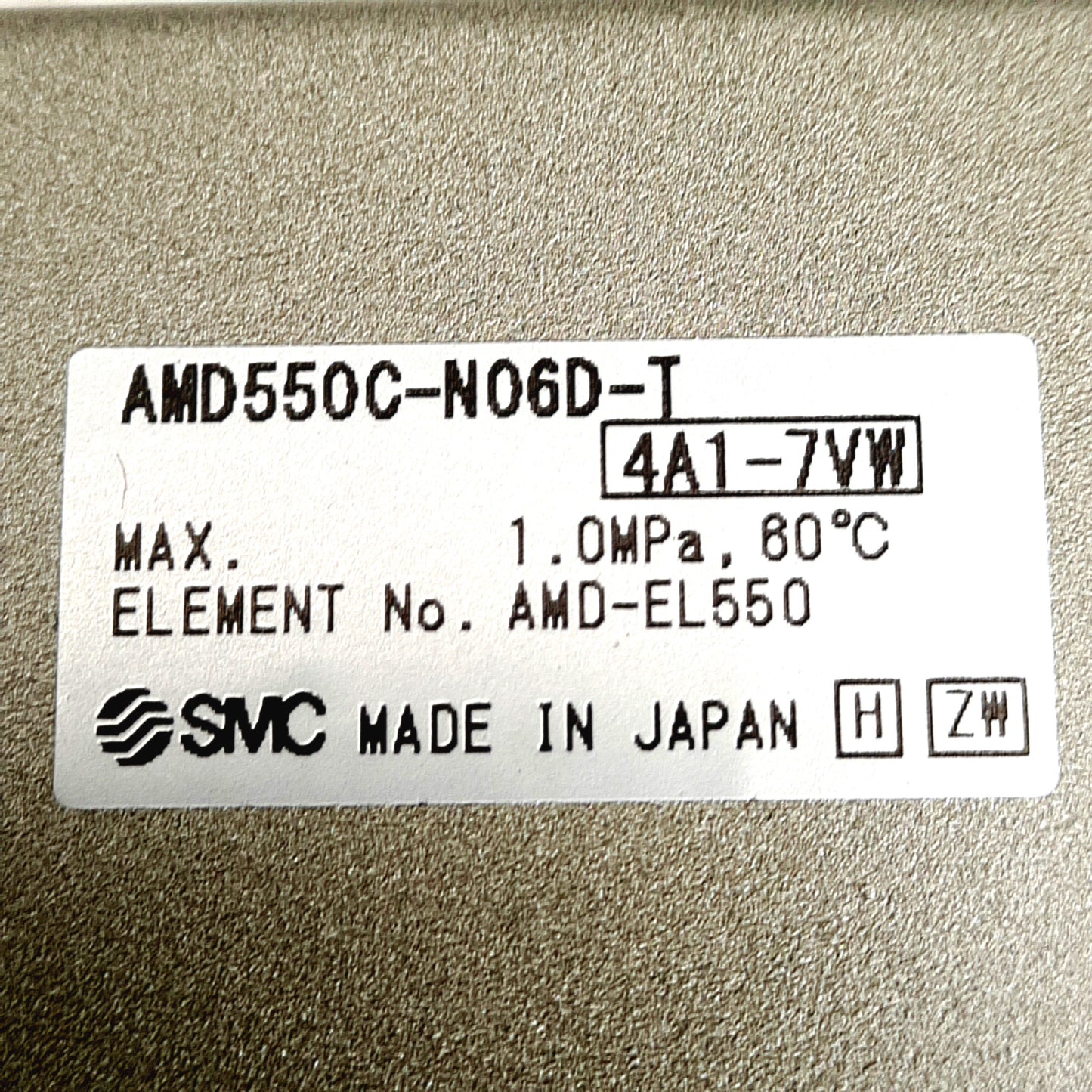 New – Open box SMC AMD550C-N06D-T Micro Mist Separator, 0.1µm, 131SCFM, 1.0MPa, 3/4in NPT