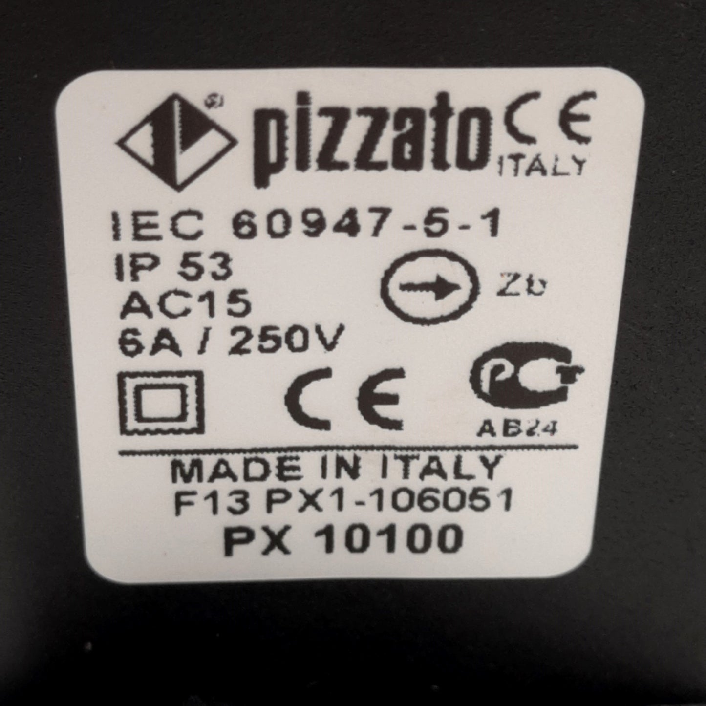 New Pizzato PX 10100 Foot Pedal Switch, 1NO + 1NC, M20 Conduit Entry, 250VAC 6A