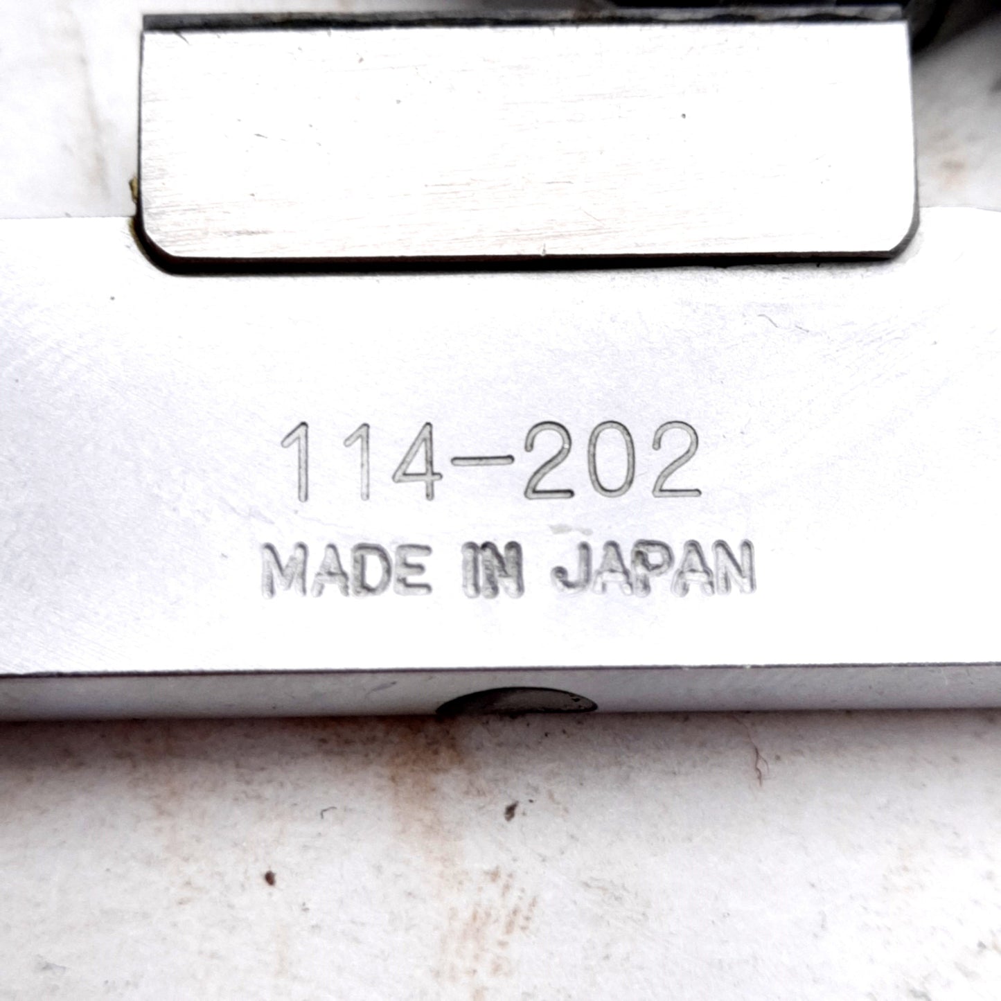 Used Mitutoyo 114-202 3 Flute V-Anvil Micrometer 0.093-1in Range, 0.0001in Graduation